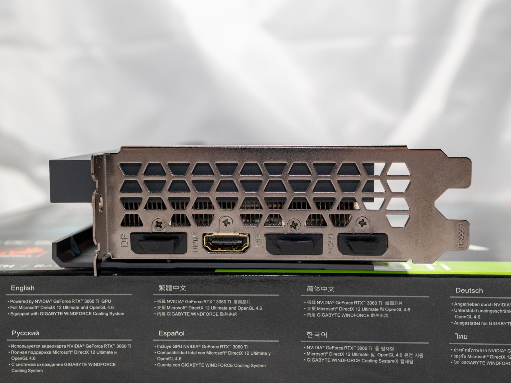 GIGABYTE - NVIDIA GeForce RTX 3060 Ti EAGLE OC 8G