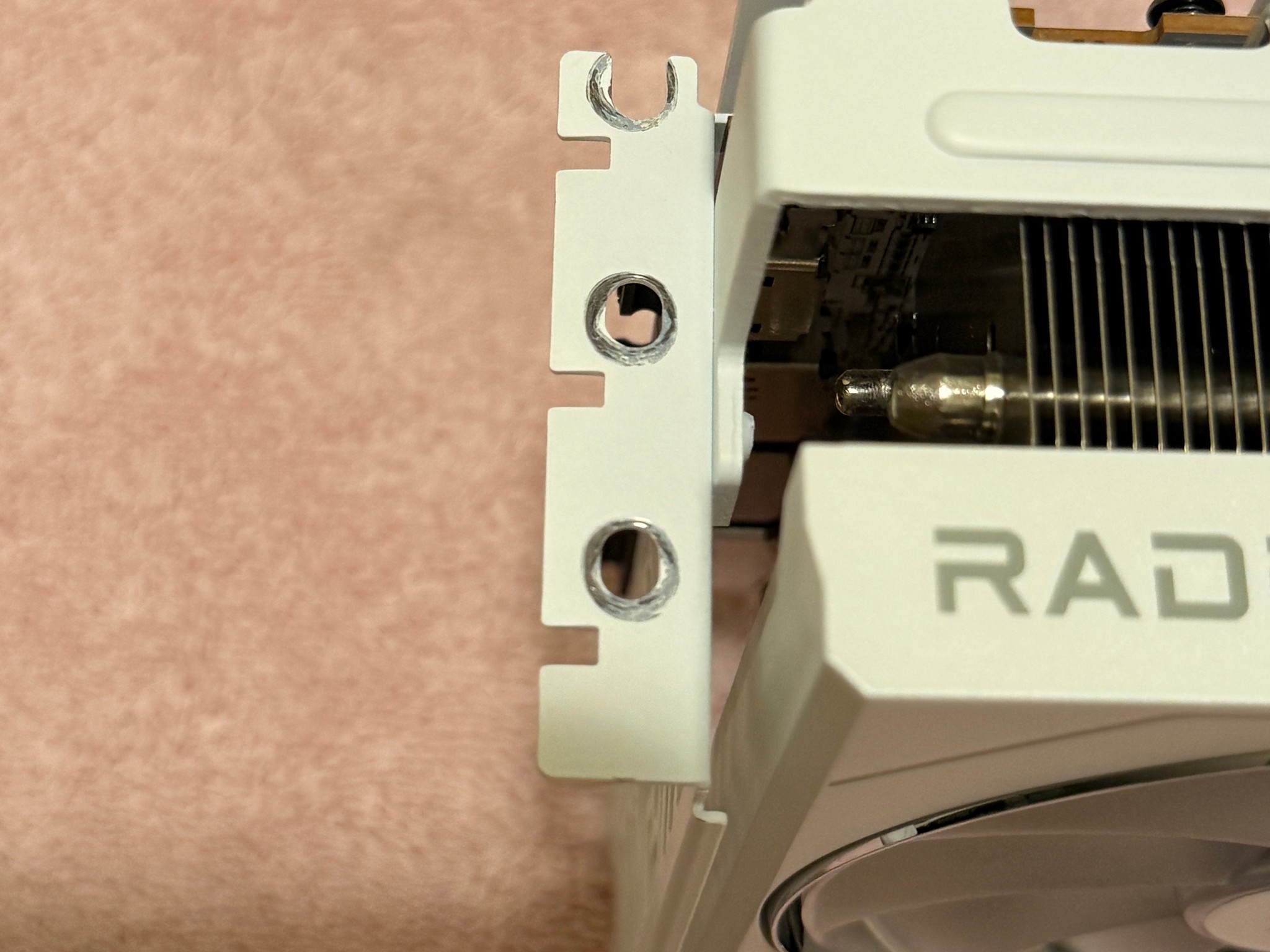 PowerColor Hellhound Spectral White Radeon RX 7900 XTX