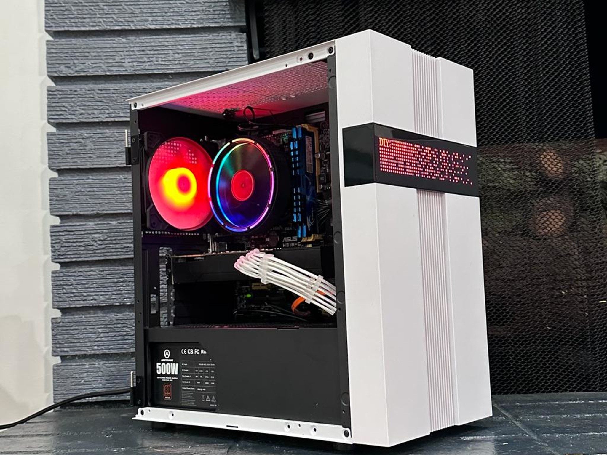 Intel i5/GTX 970, 16GB RAM, 500GB SSD, RGB Budget Esports Gaming PC