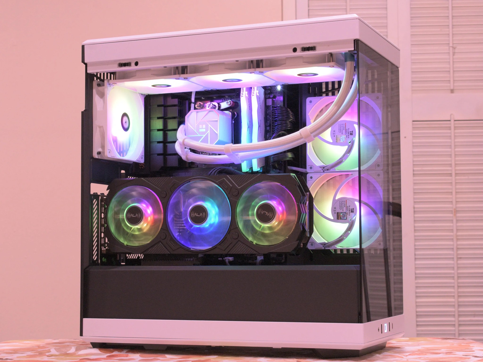 ⚫⚪Stormtrooper⚪⚫ AMD Ryzen 9 7900X | RTX 4070ti Super 16GB | 32GB DDR5 | 2TB Gen4 nVME RGB Gaming PC