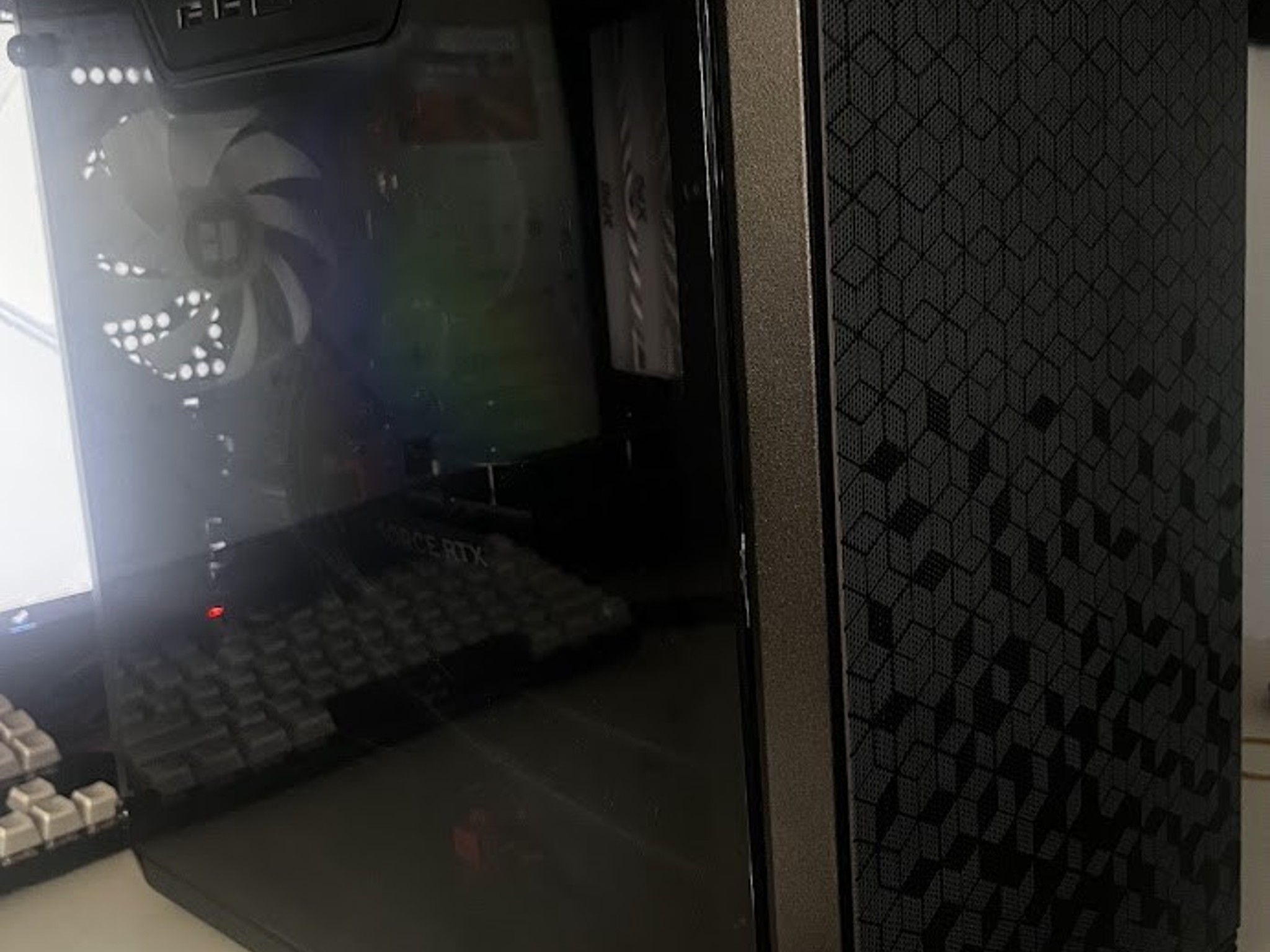 Premium Liquid Cooled Gaming PC - Intel i7 / RTX 4060 / Custom RGB