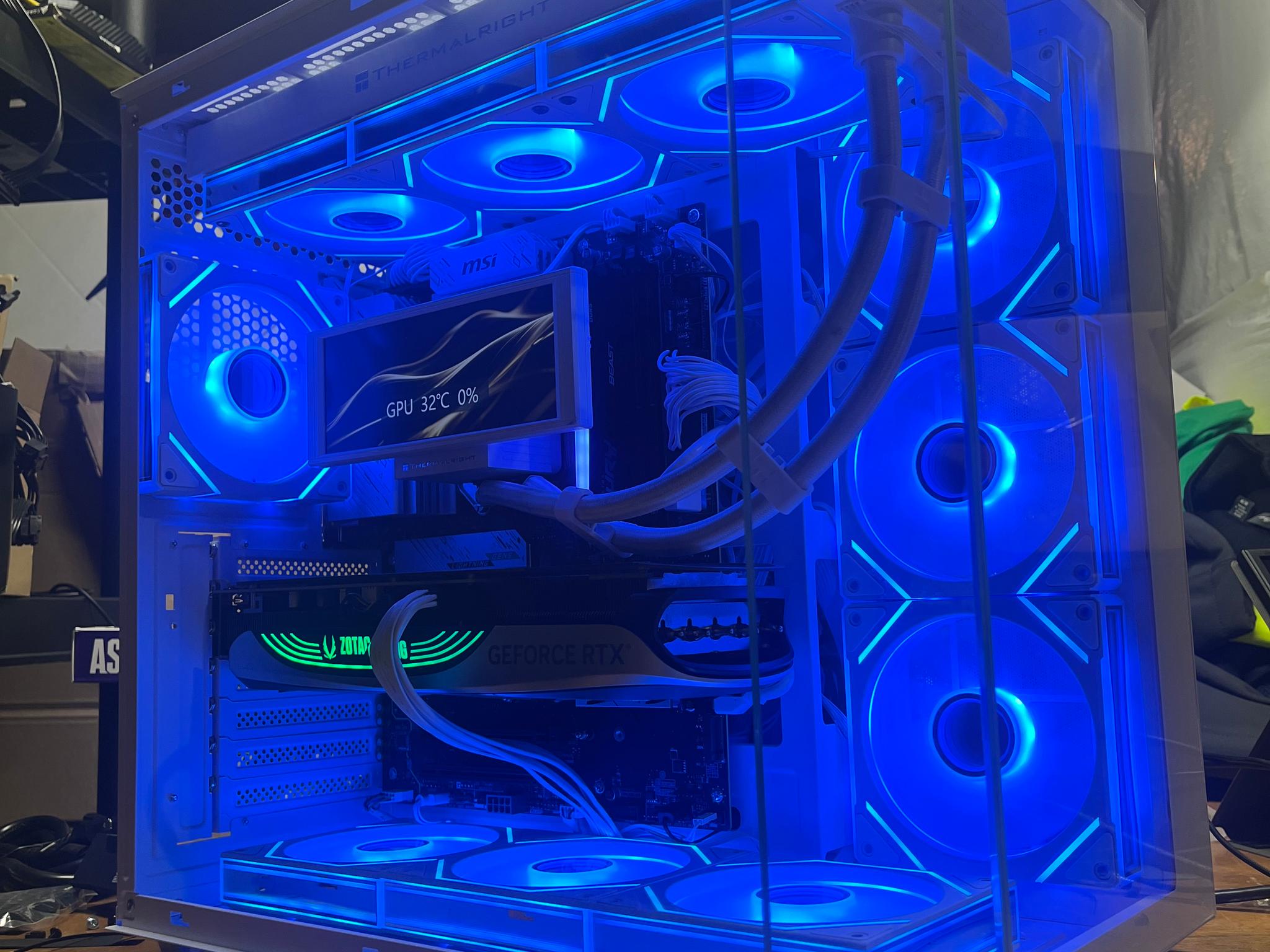 RTX 4070 Ti | Ryzen 7 9850X3D | 1 TB NVME | 32 GBs RAM | White Gaming PC