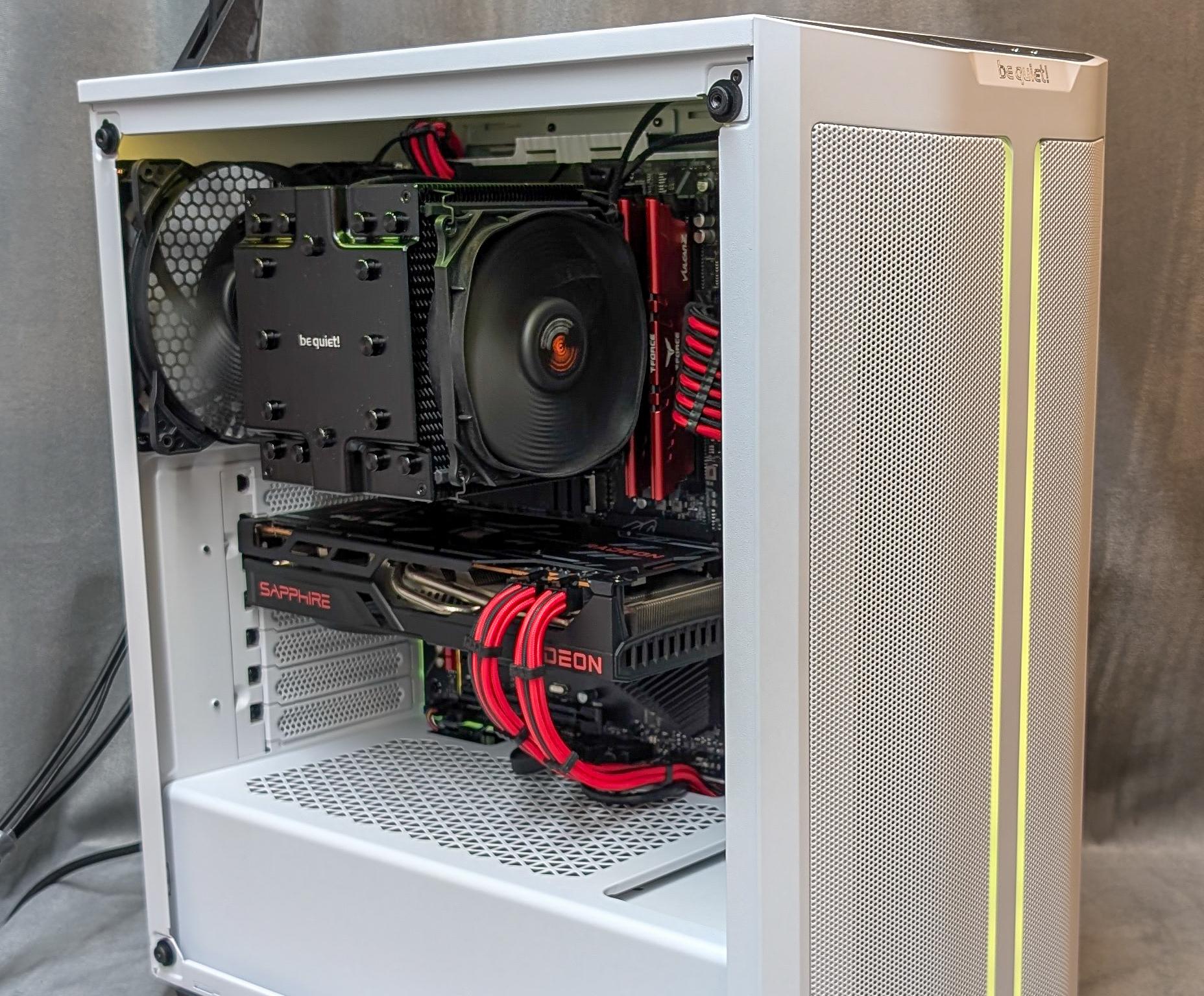 Ryzen 7 5700x3d + Radeon RX 6700XT + 64GB RAM + 1TB SSD Gaming PC