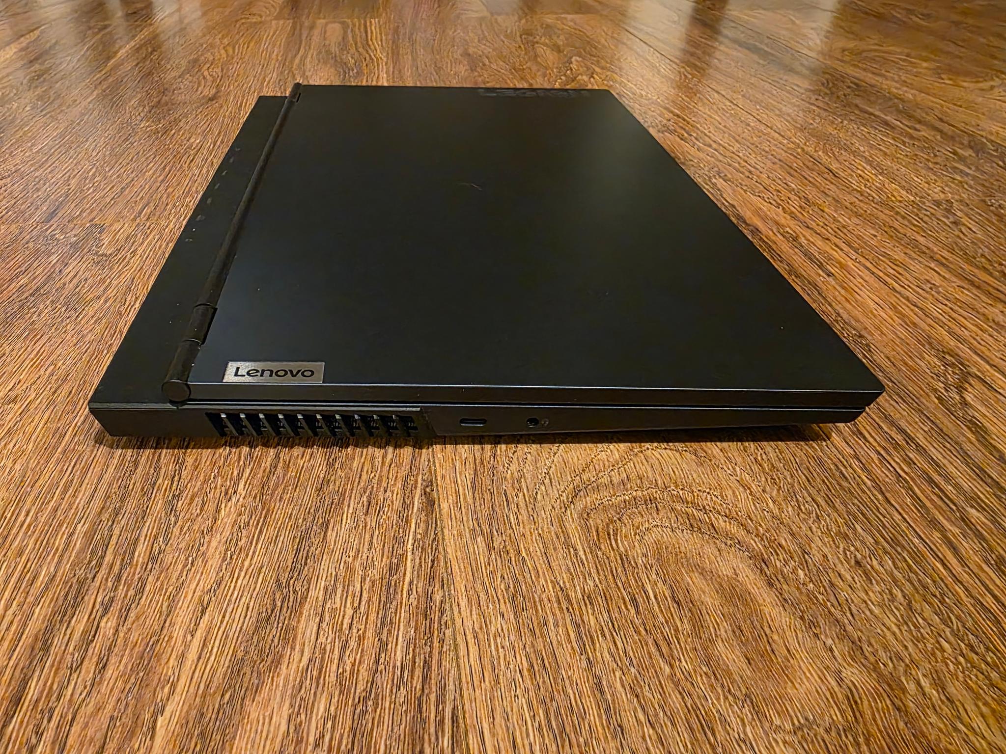 Legion 5 15" AMD Ryzen 7 5800H - NVIDIA RTX 3050 Ti - 8GB Memory - 512GB SSD