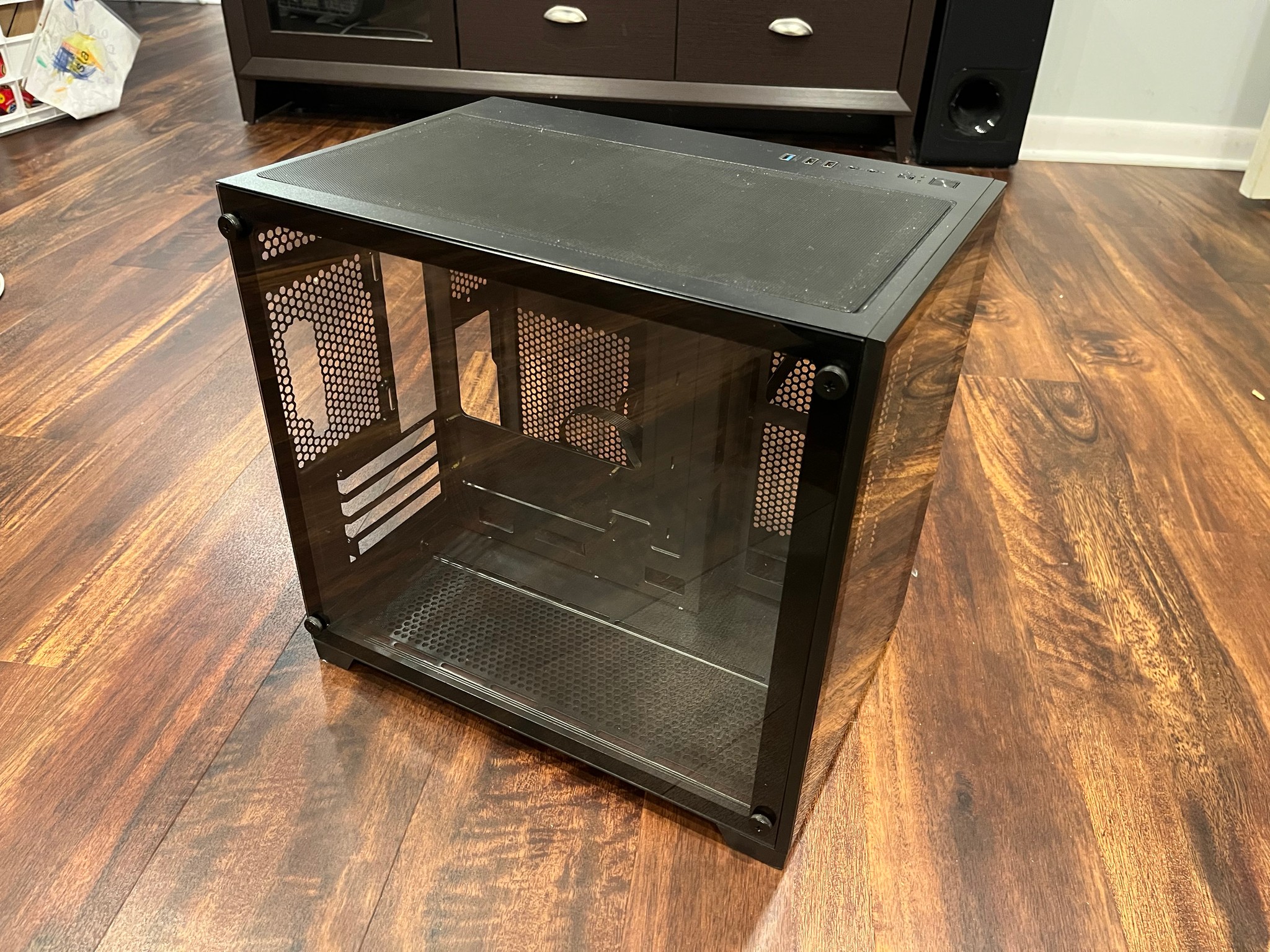 BUDGET MONSTERY - RTX 3060ti - Intel i5 8600 - 16GB DDR4 *OPTIONAL GPU UPGRADE*
