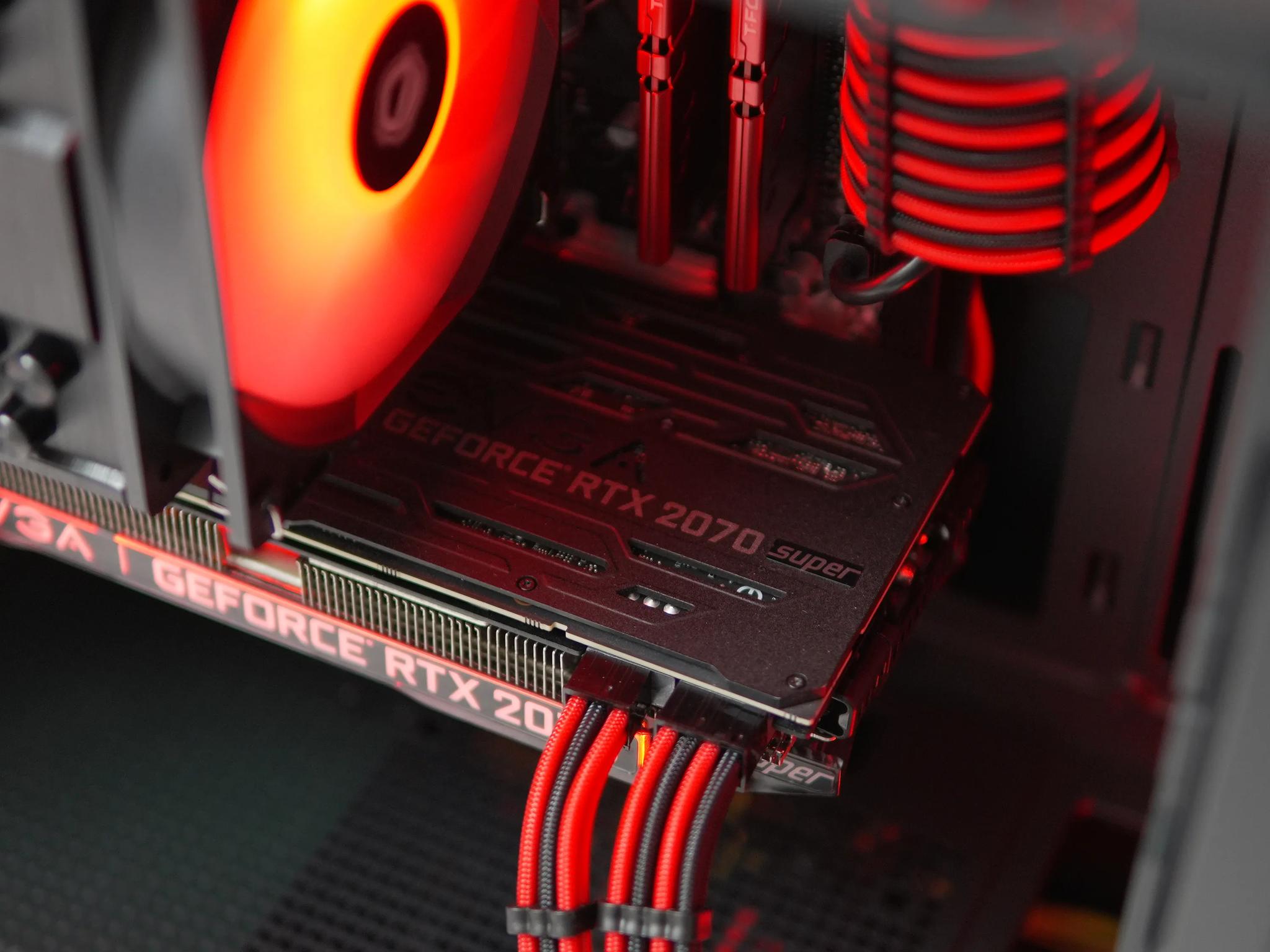 Gaming PC! RTX 2070 SUPER + RYZEN 7 + 16GB RAM + WIFI