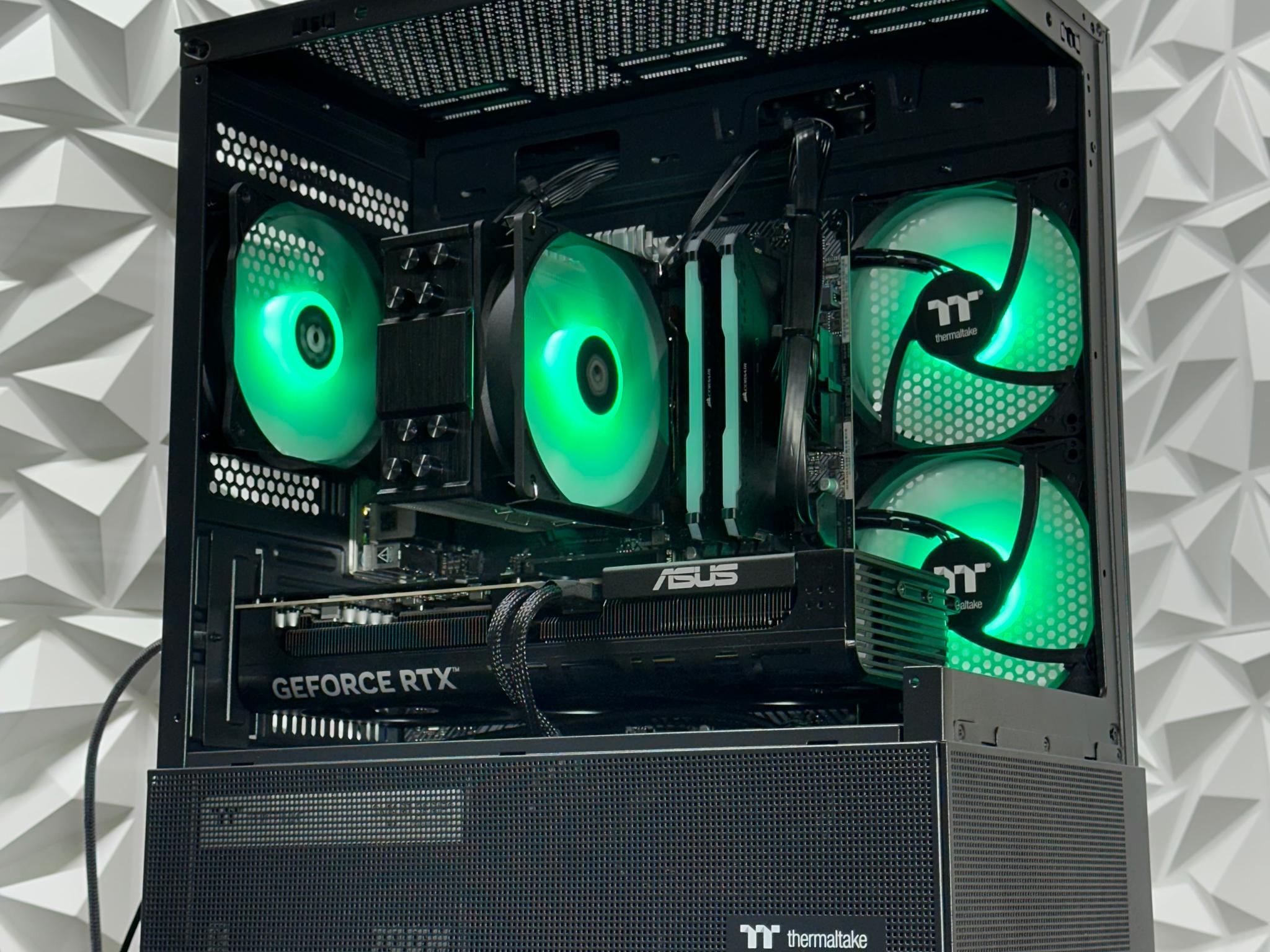 rtx 5070 / Ryzen 7 5800XT / 32GB 3600Mhz ddr4 ram / 1Tb crucial Nvme ssd / Windows 11