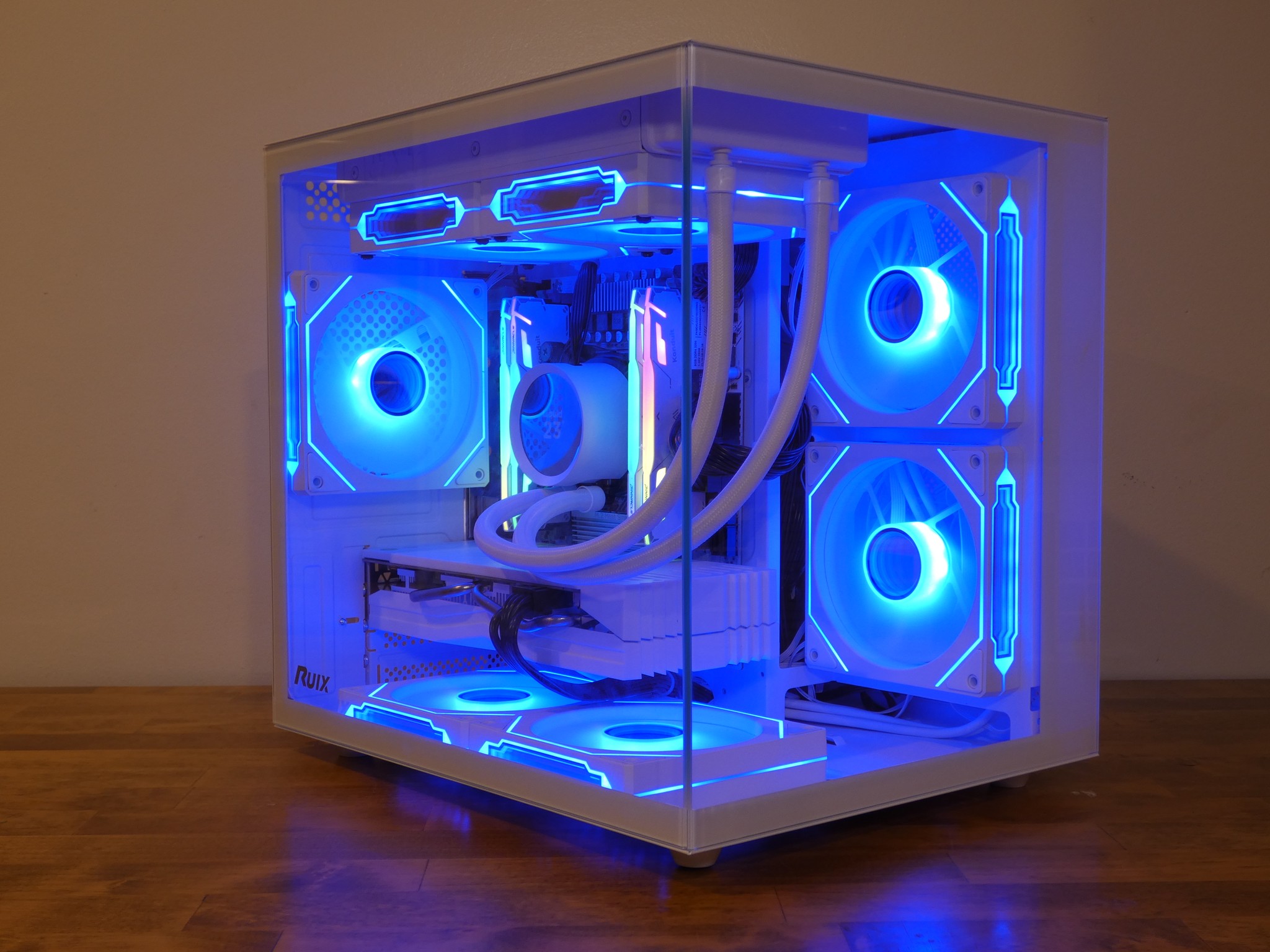 Custom All White Gaming PC | RX 580 8GB | Xeon 12-Core | 32GB RAM | 1TB NVMe SSD | RGB
