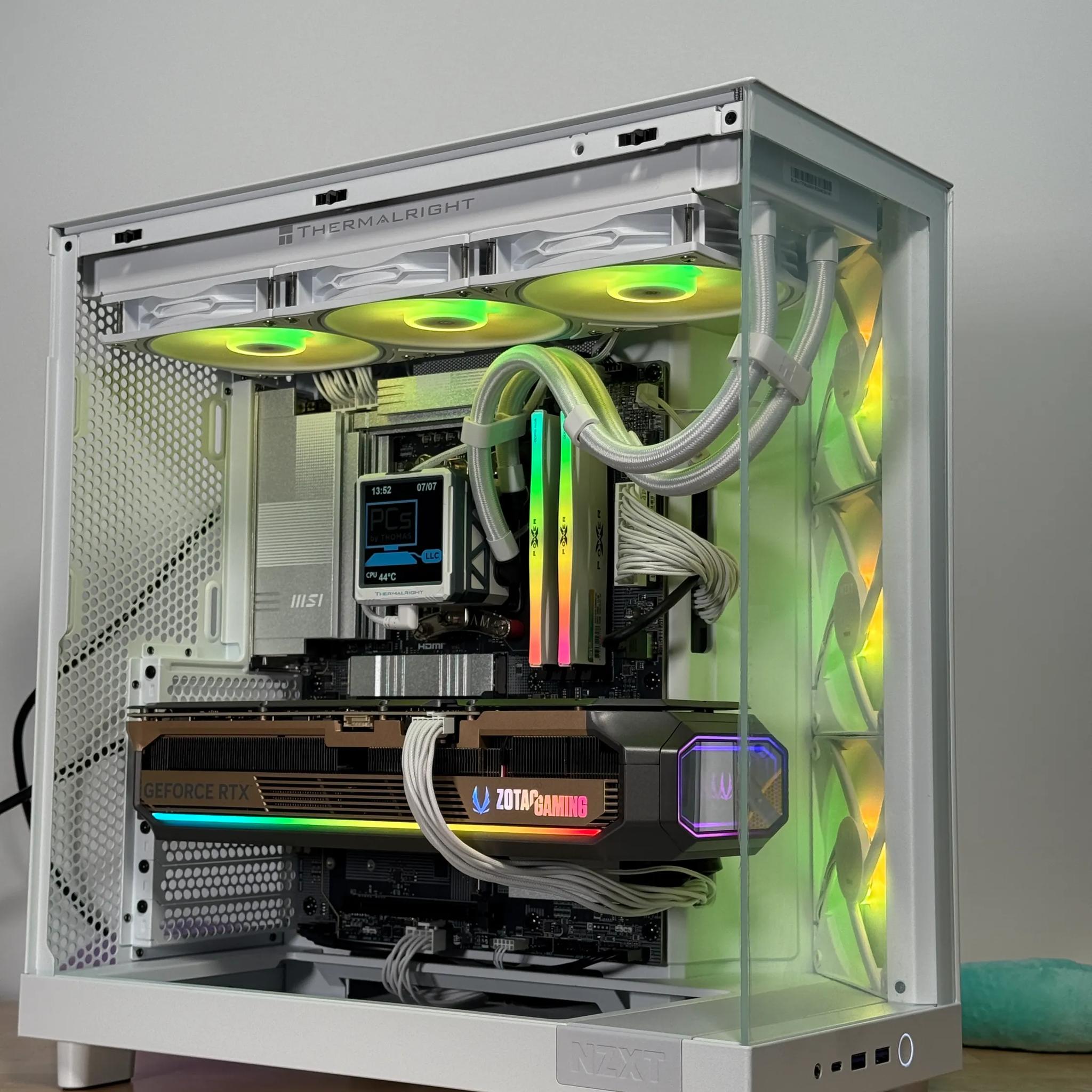 RTX 5090 Ryzen 7 9800x3d Battlestation 64gb DDR5 4TB NVME