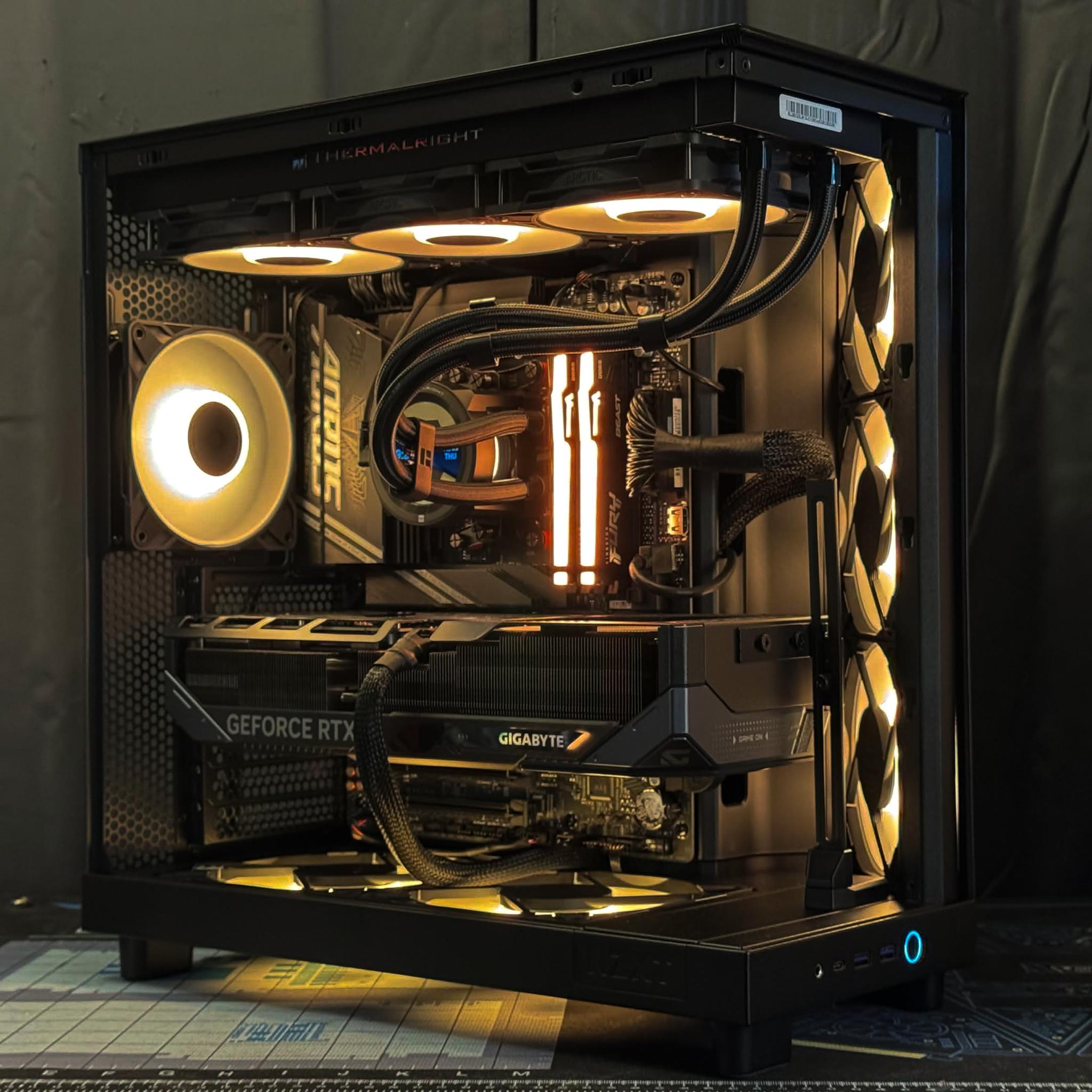 Amber - 9850X3D, RTX 5080, 2TB SSD, Wifi