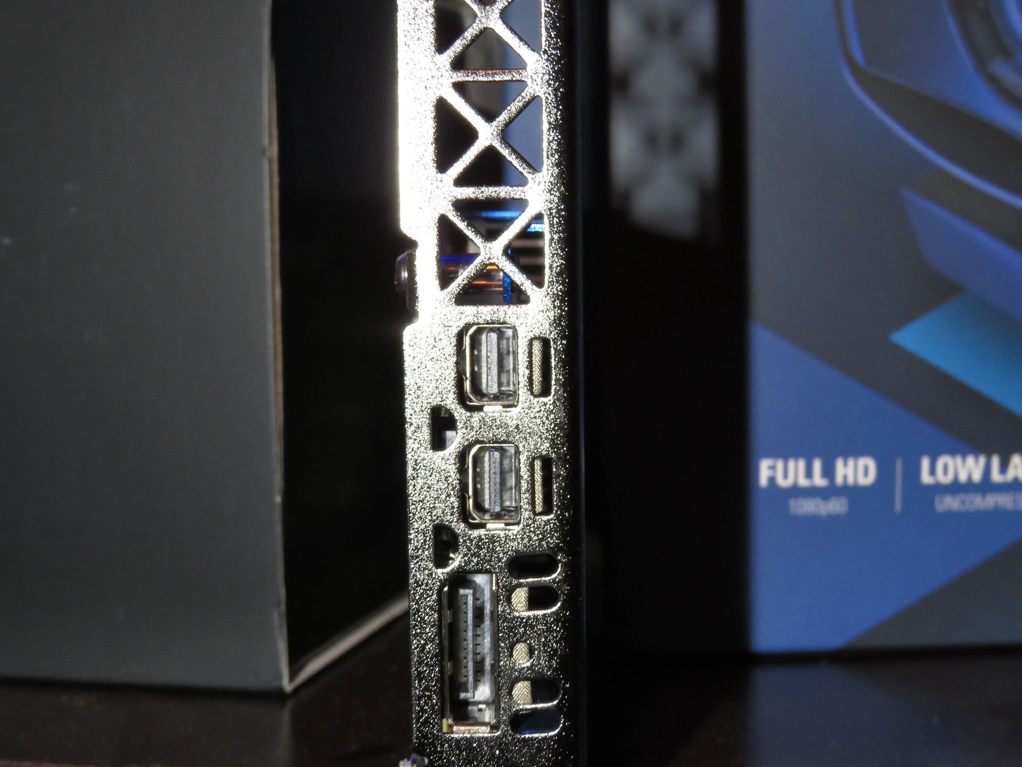 Radeon PRO WX 2100 workstation GPU