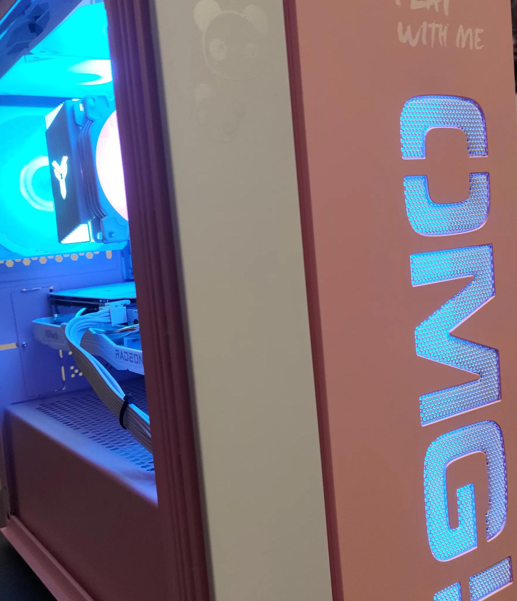 UwU Gaming PC (5600x & RX 6600)