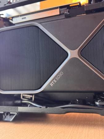 NVIDIA GeForce RTX 5090 Founders Edition