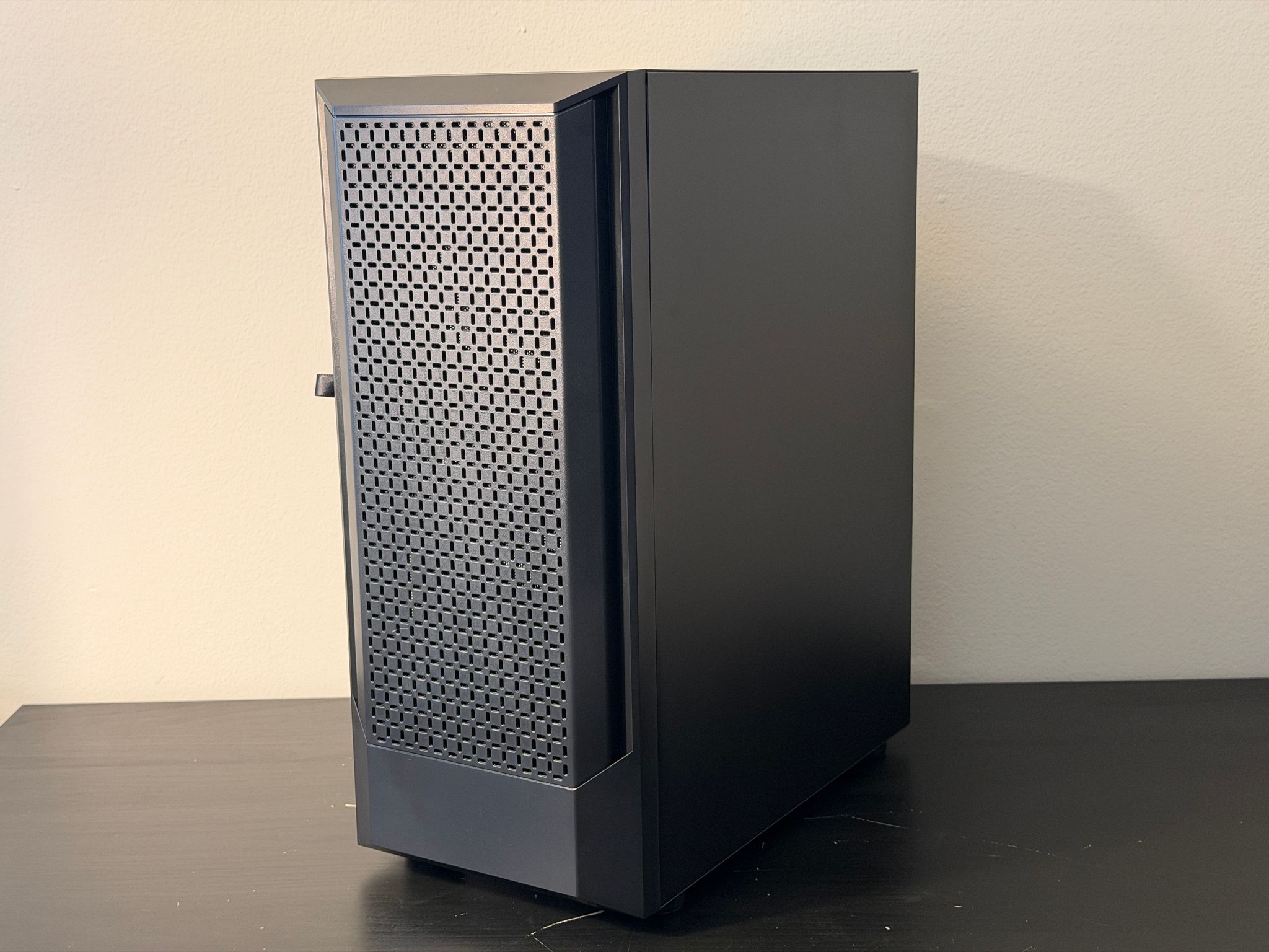 Retro Gaming PC - Intel Core i7 5775C - Nvidia GTX Titan XP - 32GB RAM - Windows 10 - WiFi + BT