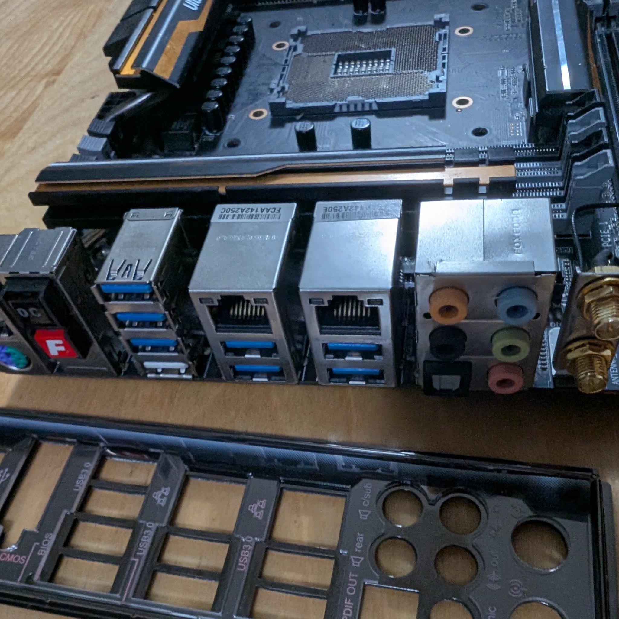 *READ* X99 motherboard + Core i7 5820K