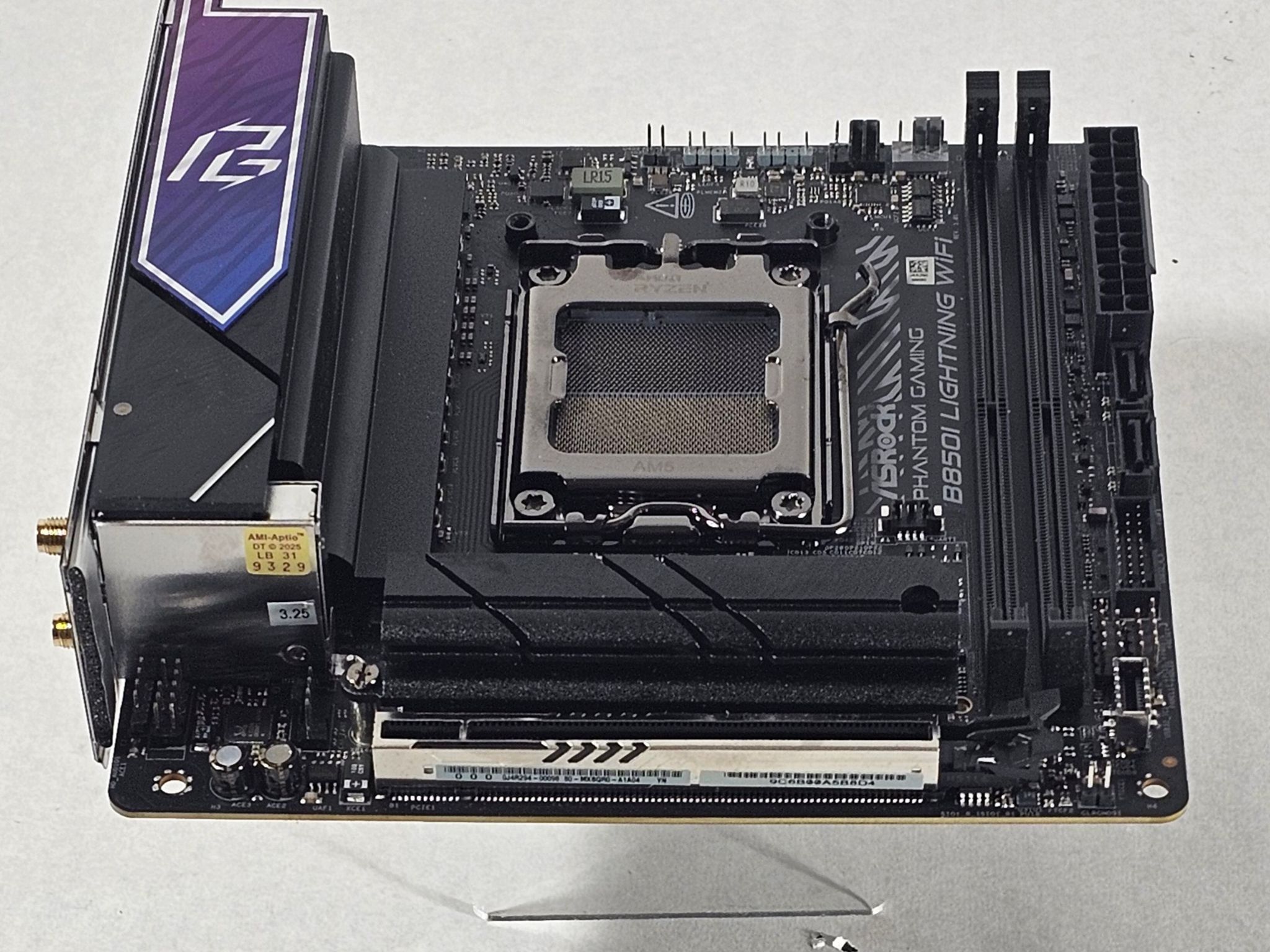 B850I WIFI AMD AM5 ITX DDR5 ASRock Phantom Gaming Motherboard