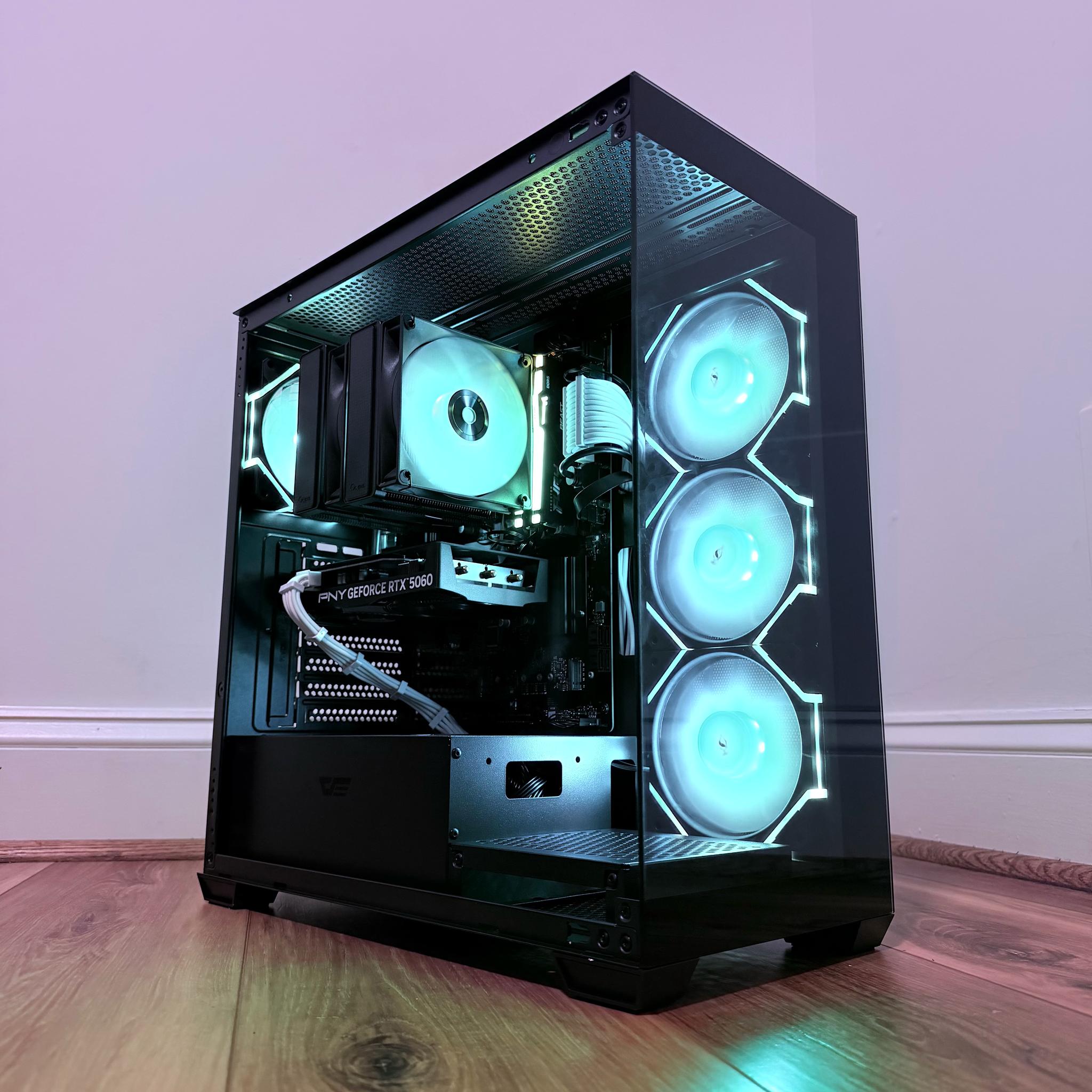❄️"Frozen Echo"❄️| 1080/1440p Gaming | Intel Ultra 7 265k | RTX 5060 | 16B DDR5 | 1tb Storage