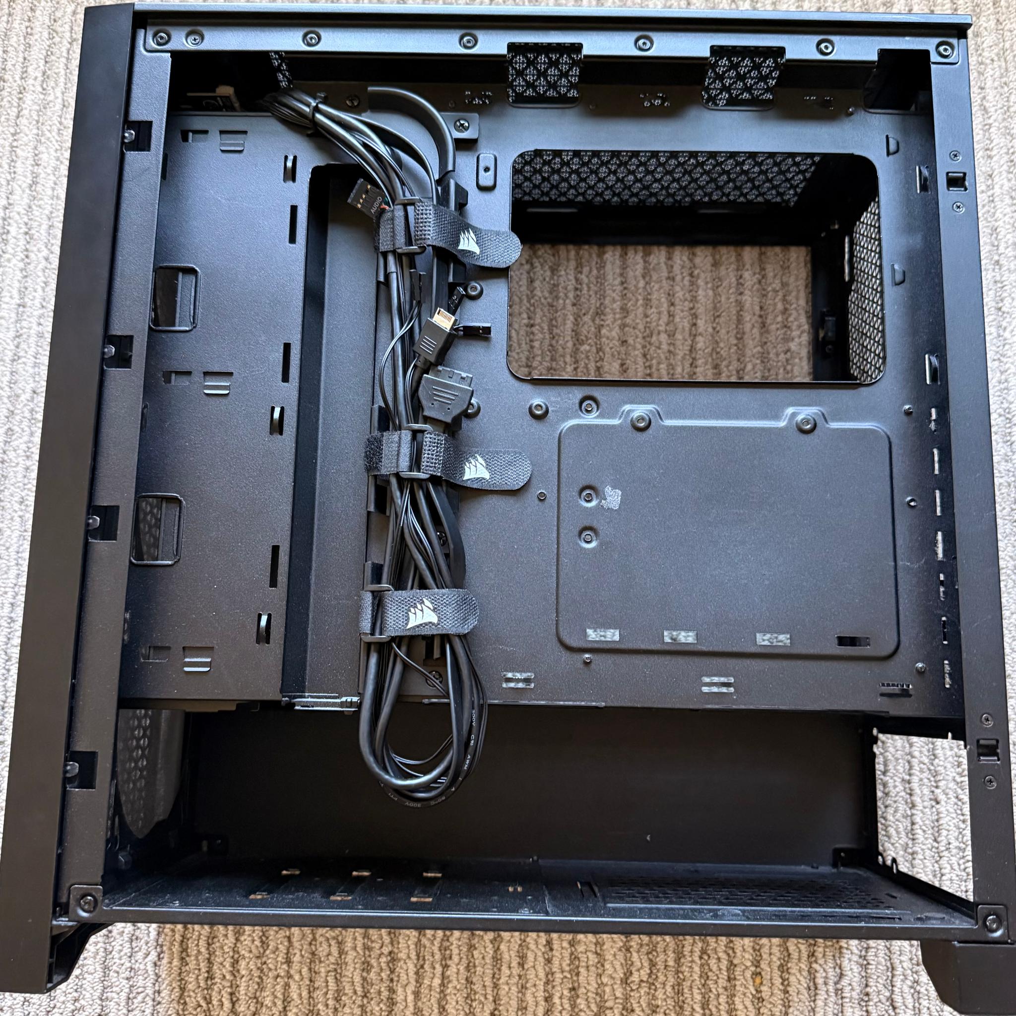 Corsair iCUE 4000X RGB (Black - Tempered Glass)