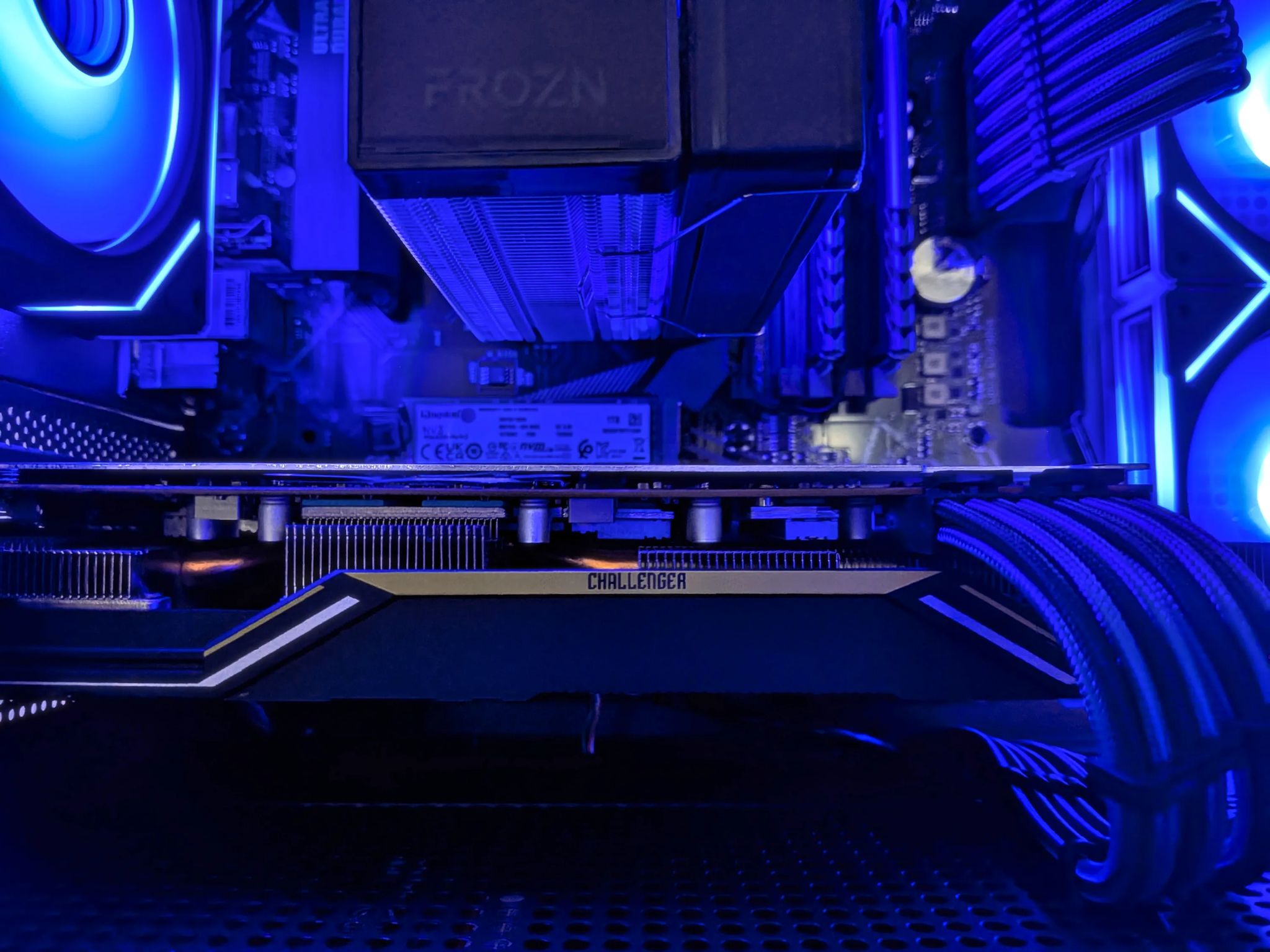 🟦"Bioluminescence"🟦 1080p Gaming PC | 5700 XT - Ryzen 5 3600 - 16GB RAM - 1TB NVME | WiFi & Win 11