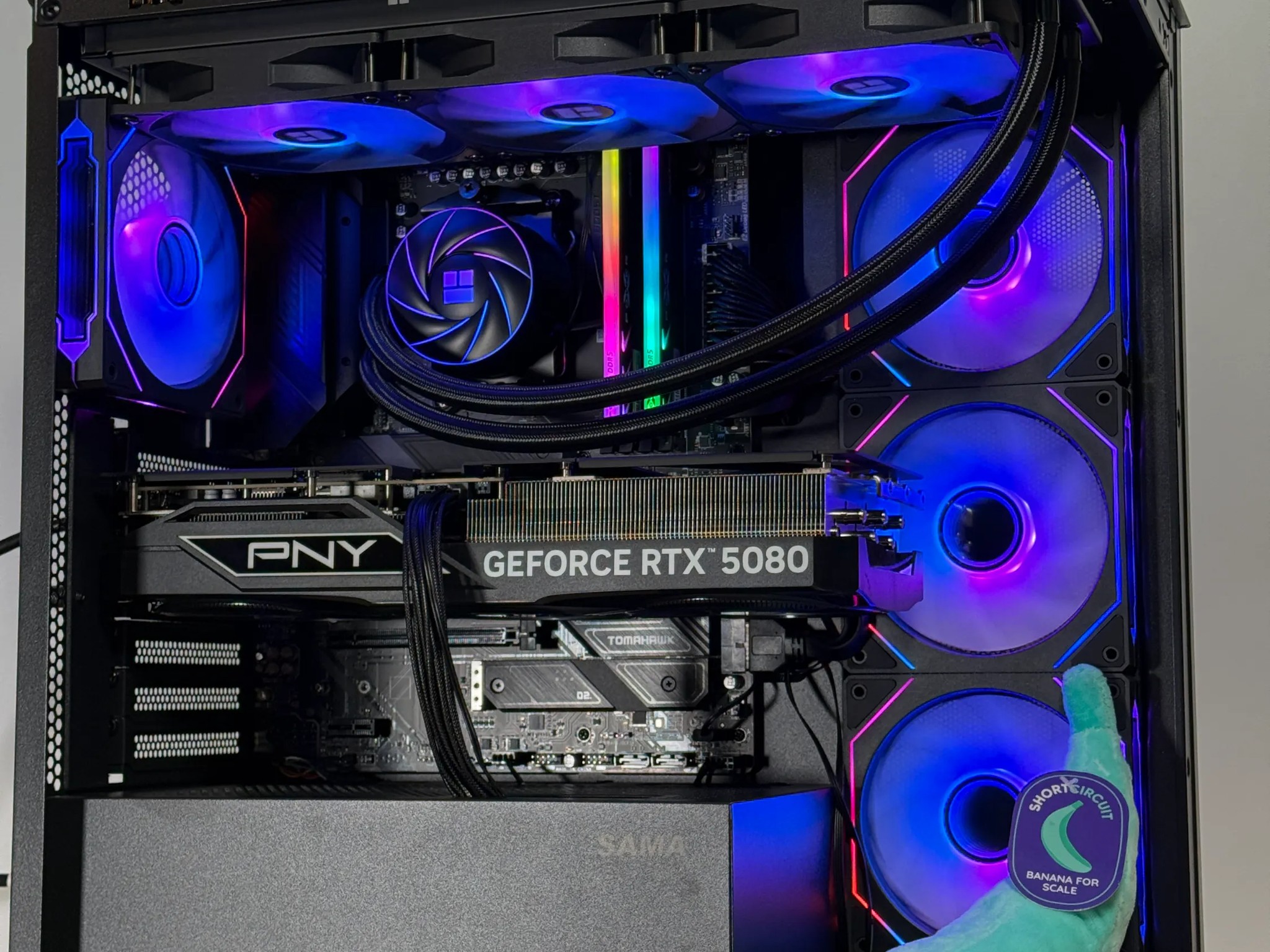 RTX 5080 Ryzen 9900x High End Gaming PC