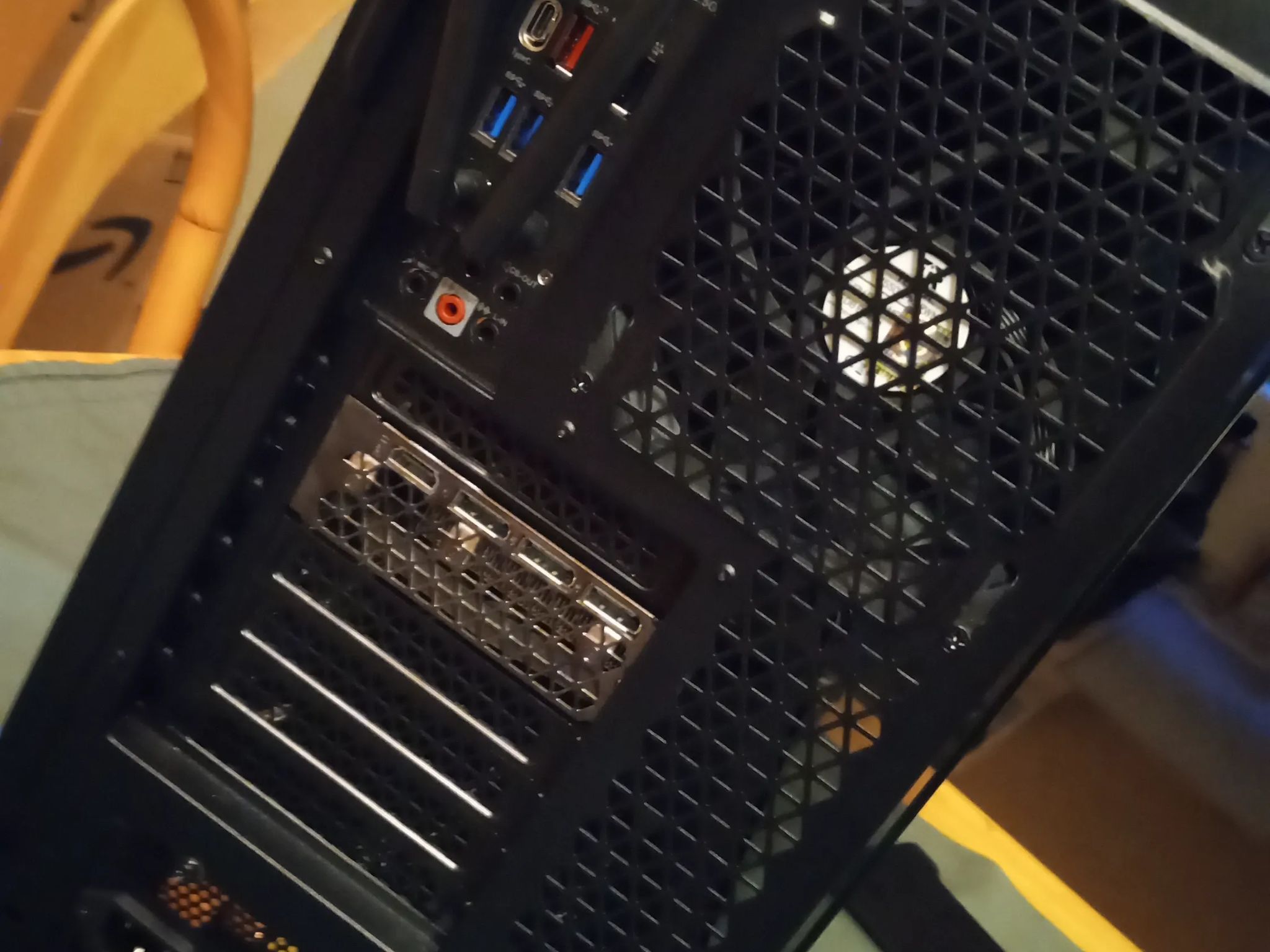 INCREDIBLE! 7600x 3060 12GB 6TB SSD 850W PSU WINDOWS 11 PRO NEW PARTS!