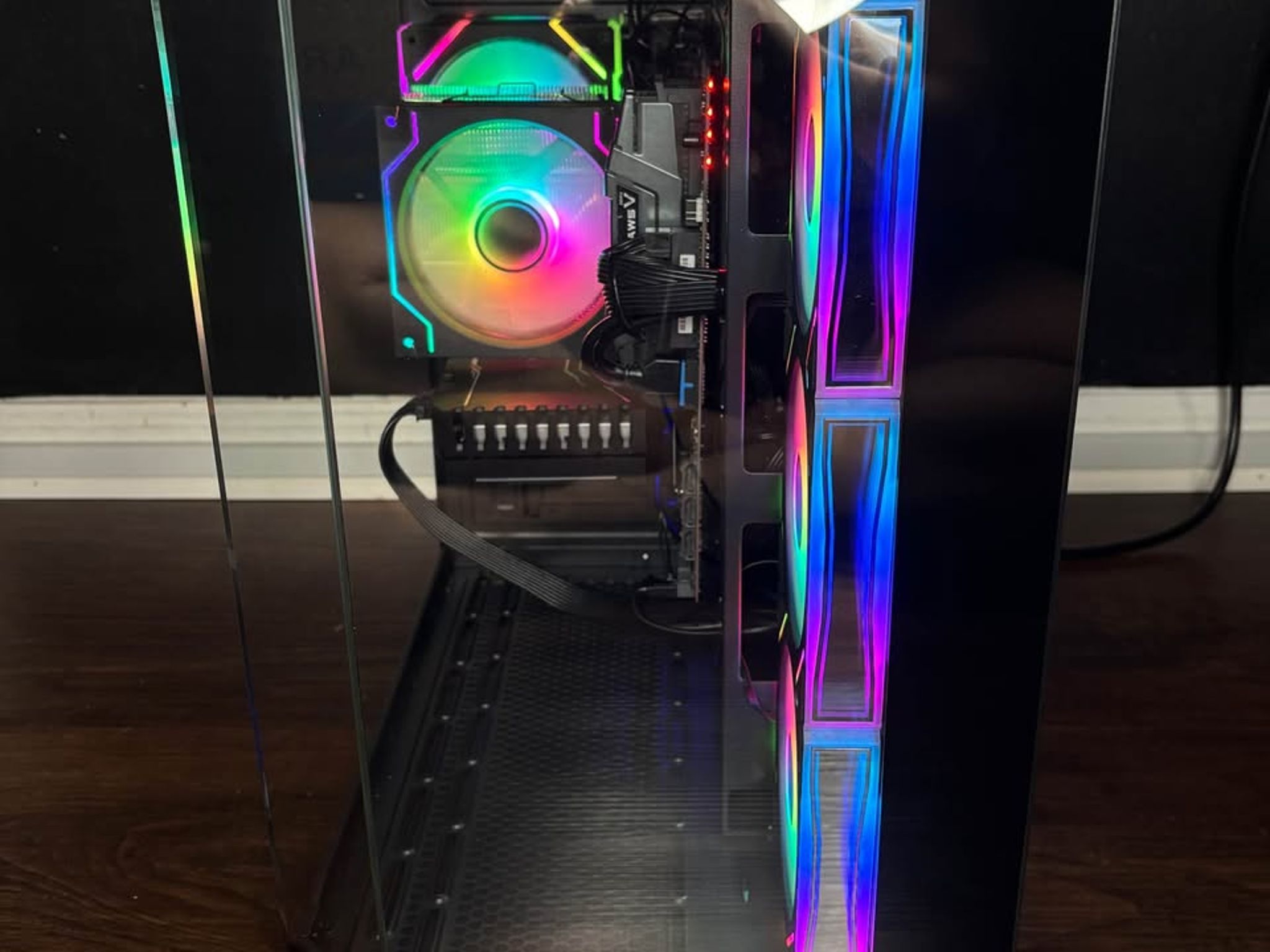 Black Gaming PC (GTX 1660 6GB + Intel Core I5-9400F + 16GB DDR4 + SSD + HDD)