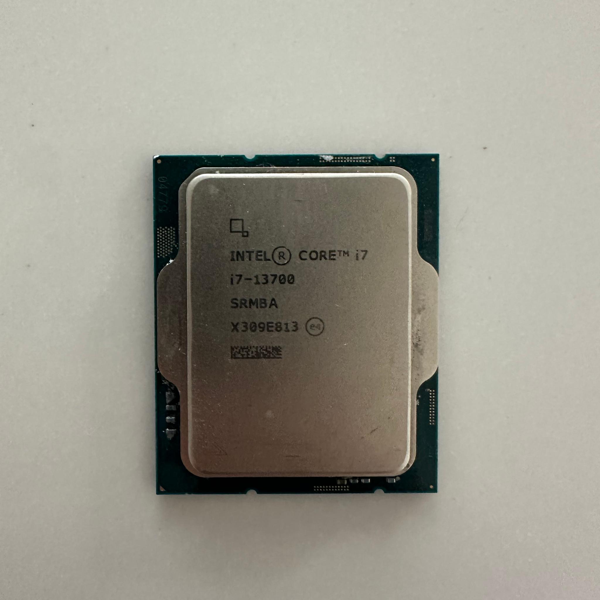 Intel Core i7-13700 2.10GHz LGA1700 CPU - Tested Working