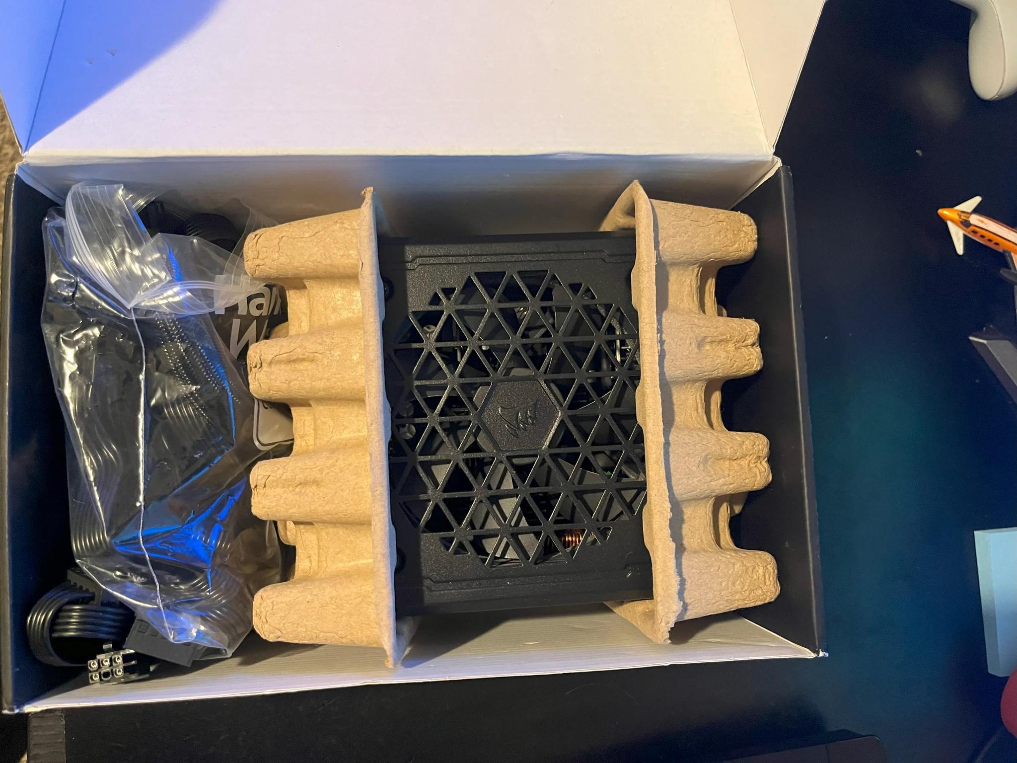 Copy of Corsair RM750e 750W Modular Power Supply | Box Included | All cables Included | Minimal U...