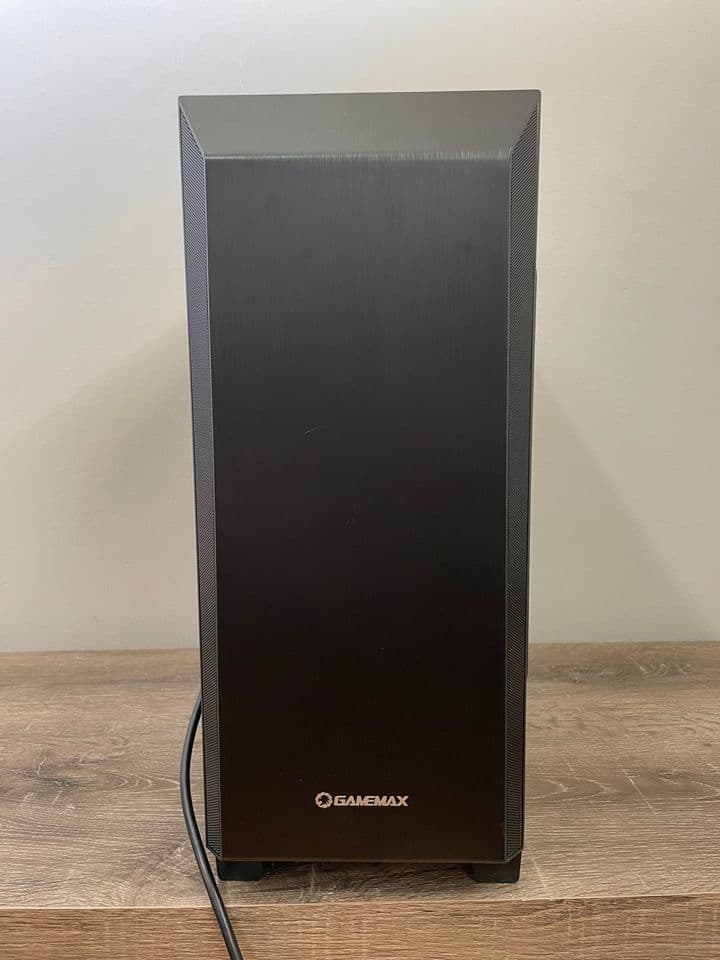 i7 4770K/ RX 580 budget Esports gaming PC