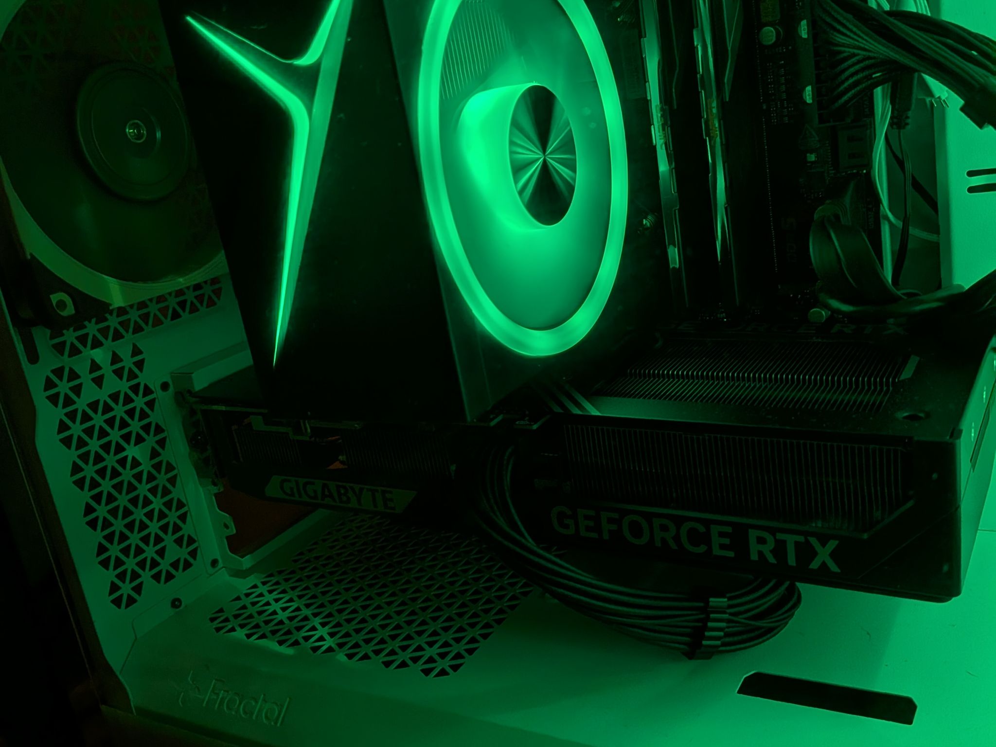 5070 i5-1440f Gaming PC