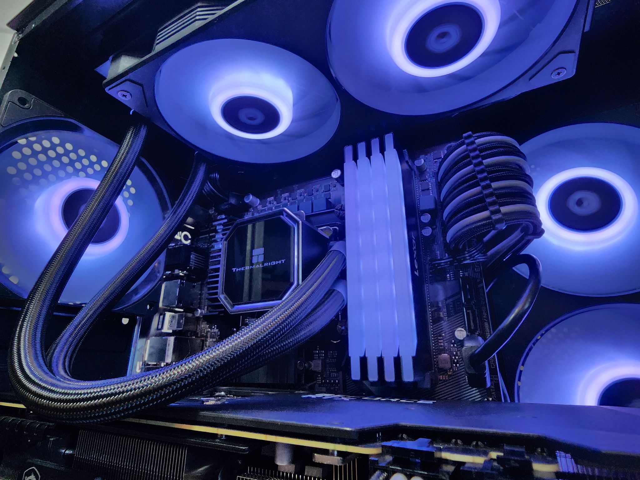 🤍🖤💙 MSI RTX 3080 // Intel Core i5 12400 // Lexar 32GB 3600MHz