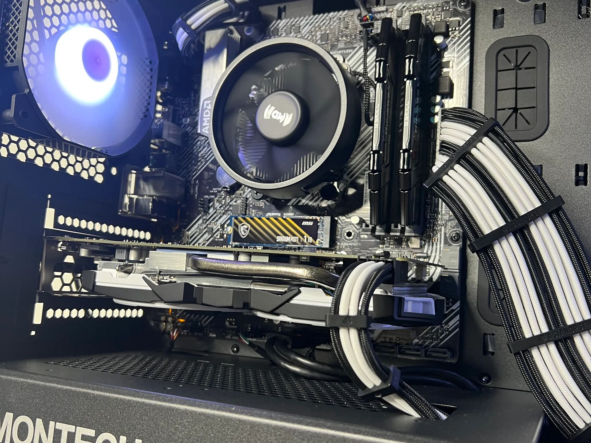 🖤🤍 Ryzen 5 1600 | RX 570 8GB | 16GB RAM | 1TB NVME SSD 🤍🖤