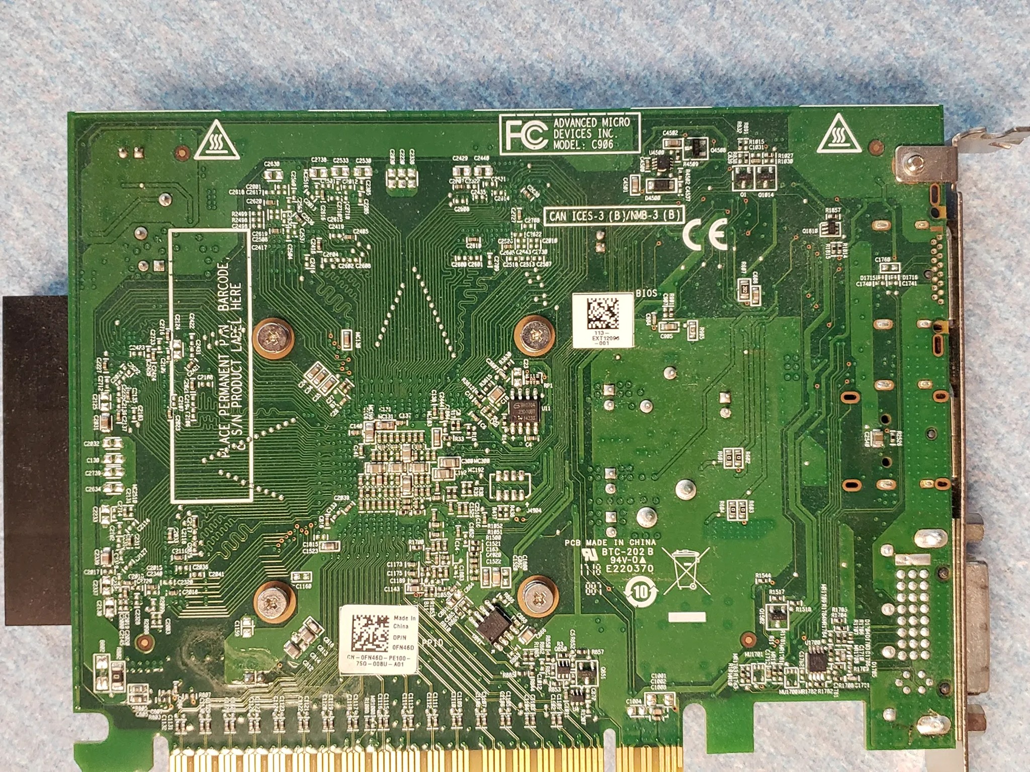 AMD R7 450 graphics card with 4gb memory.