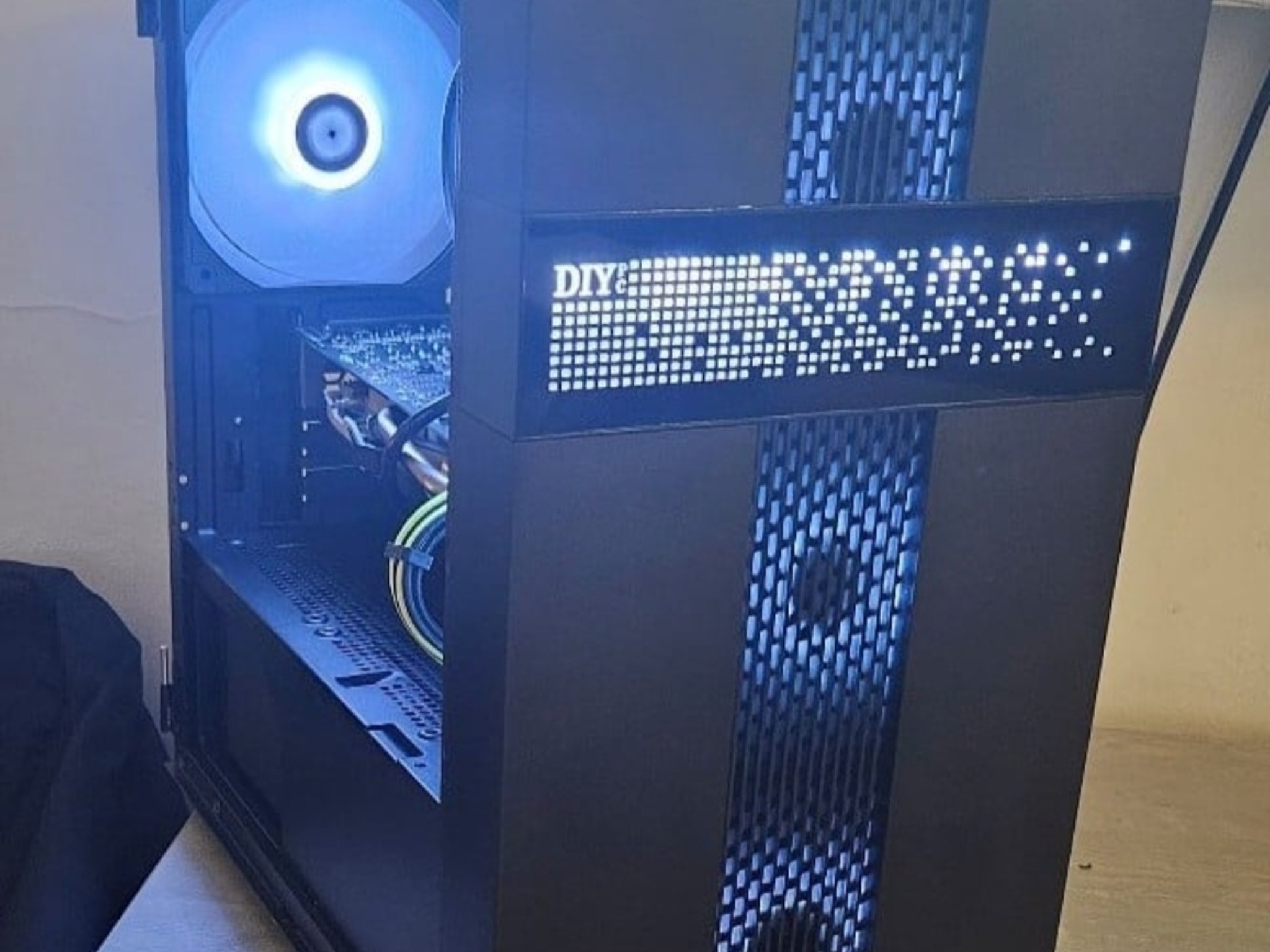 Budget Boss Gaming PC i5 8500 & RX 570