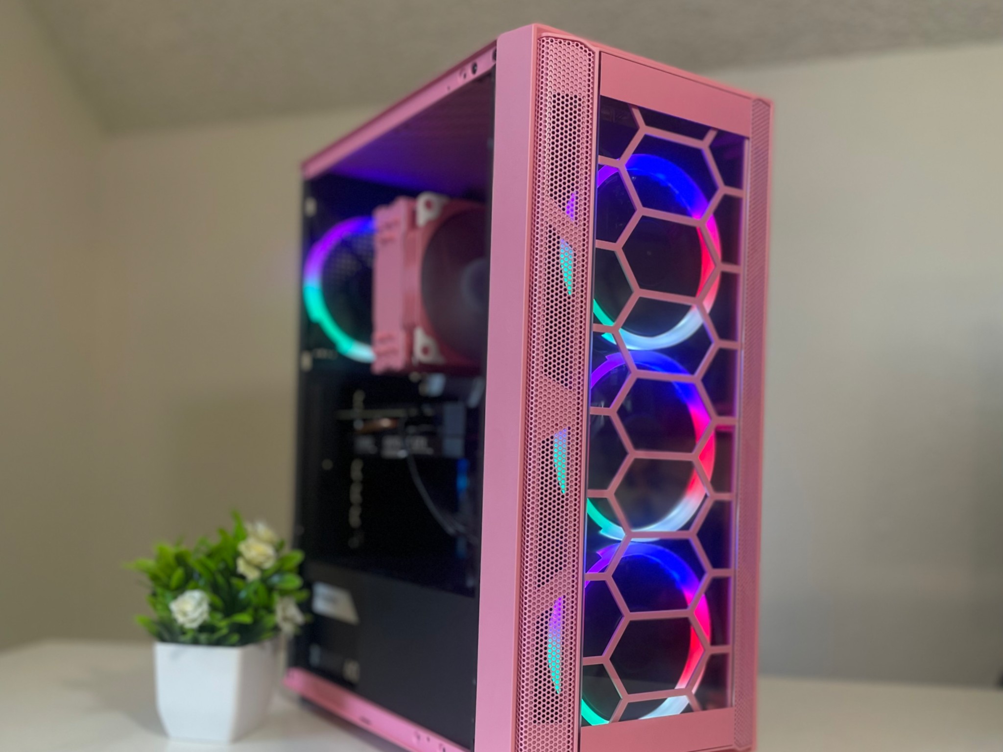 Pretty Pink PC 🌸 Intel I5 , 1660 Super 6GB , 512 GB NVME , 16 GB RAM