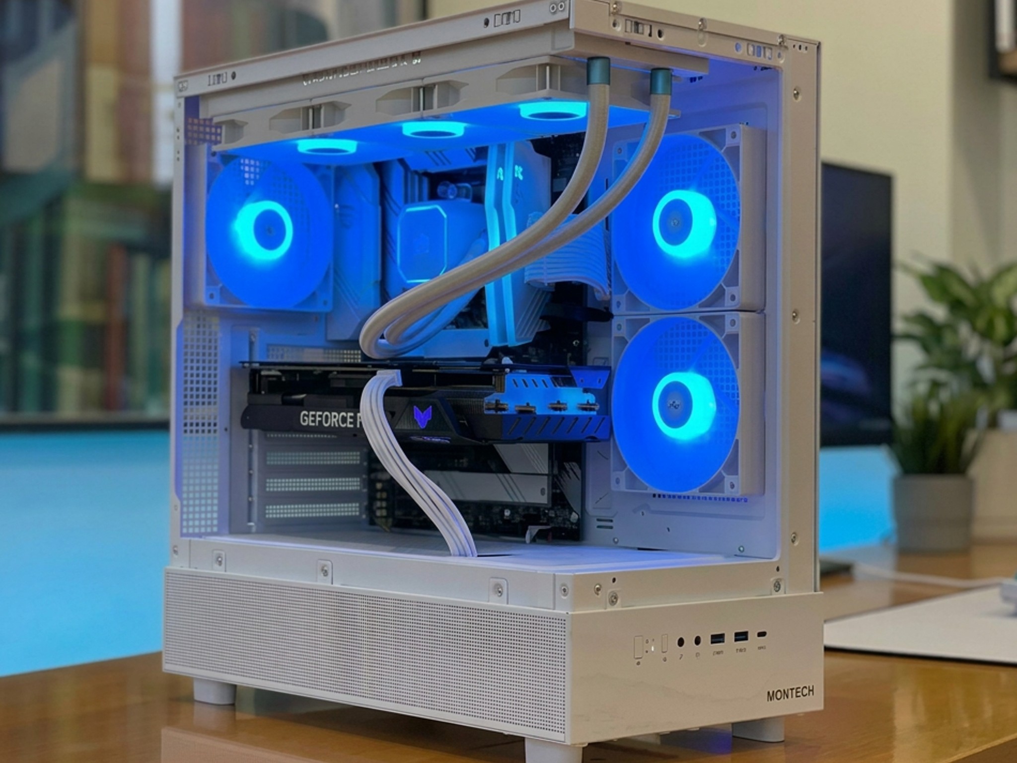 ❄️❄️Frost Nova❄️❄️RTX 5060🧊Ryzen 5 5500🧊16 GB DDR4🧊512 GB