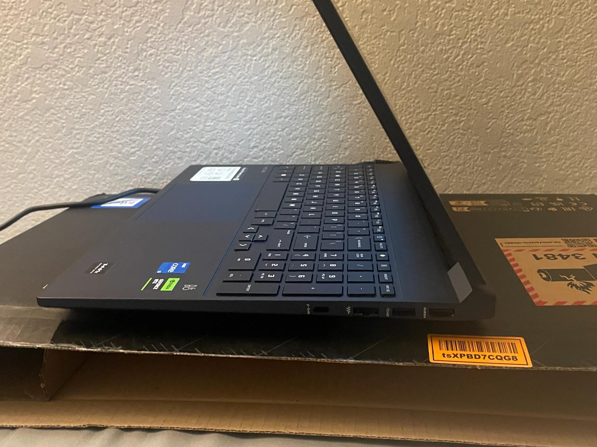 HP Victus Gaming Laptop | i5-12450H / RTX 3050 / 32GB RAM / 1TB SSD | 144Hz - Open box