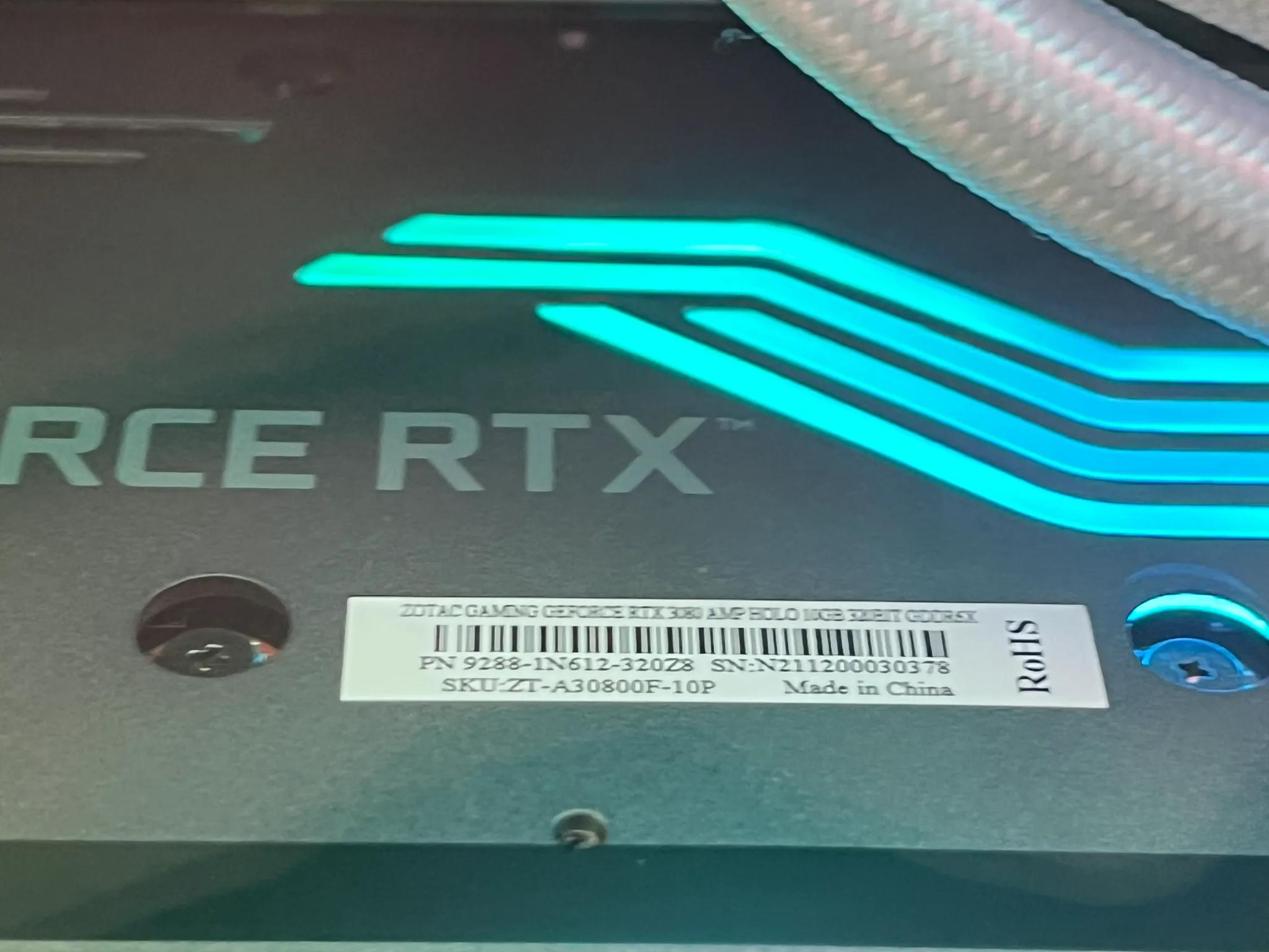 White Shadow 👻 | Ryzen 7 5700X RTX 3080 32GB DDR4 WiFi 1TB SSD