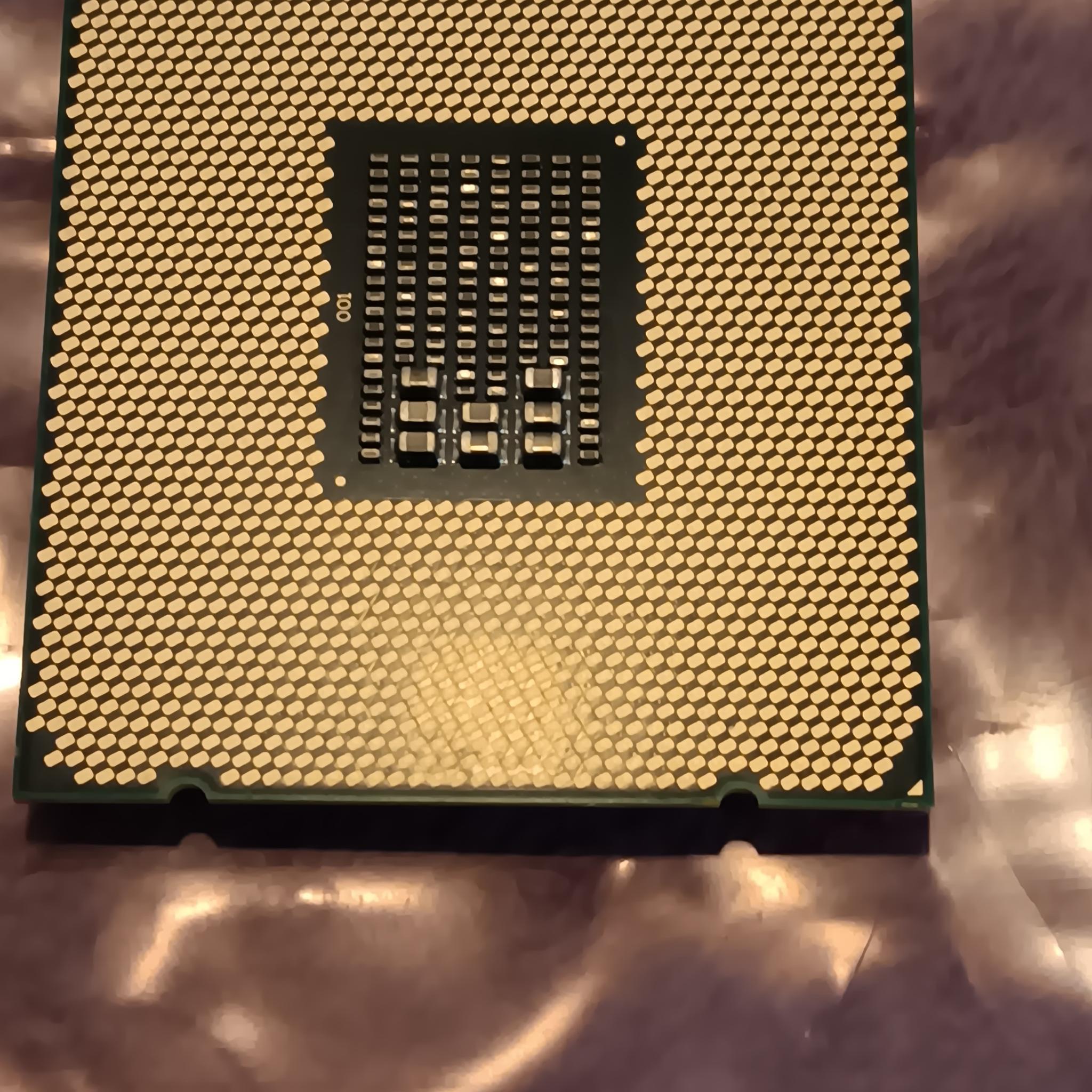 Intel Core i7-6800K (SR2PD) 3.4GHz 6 Core/12 Thread Skt 2011-3 CPU Tested