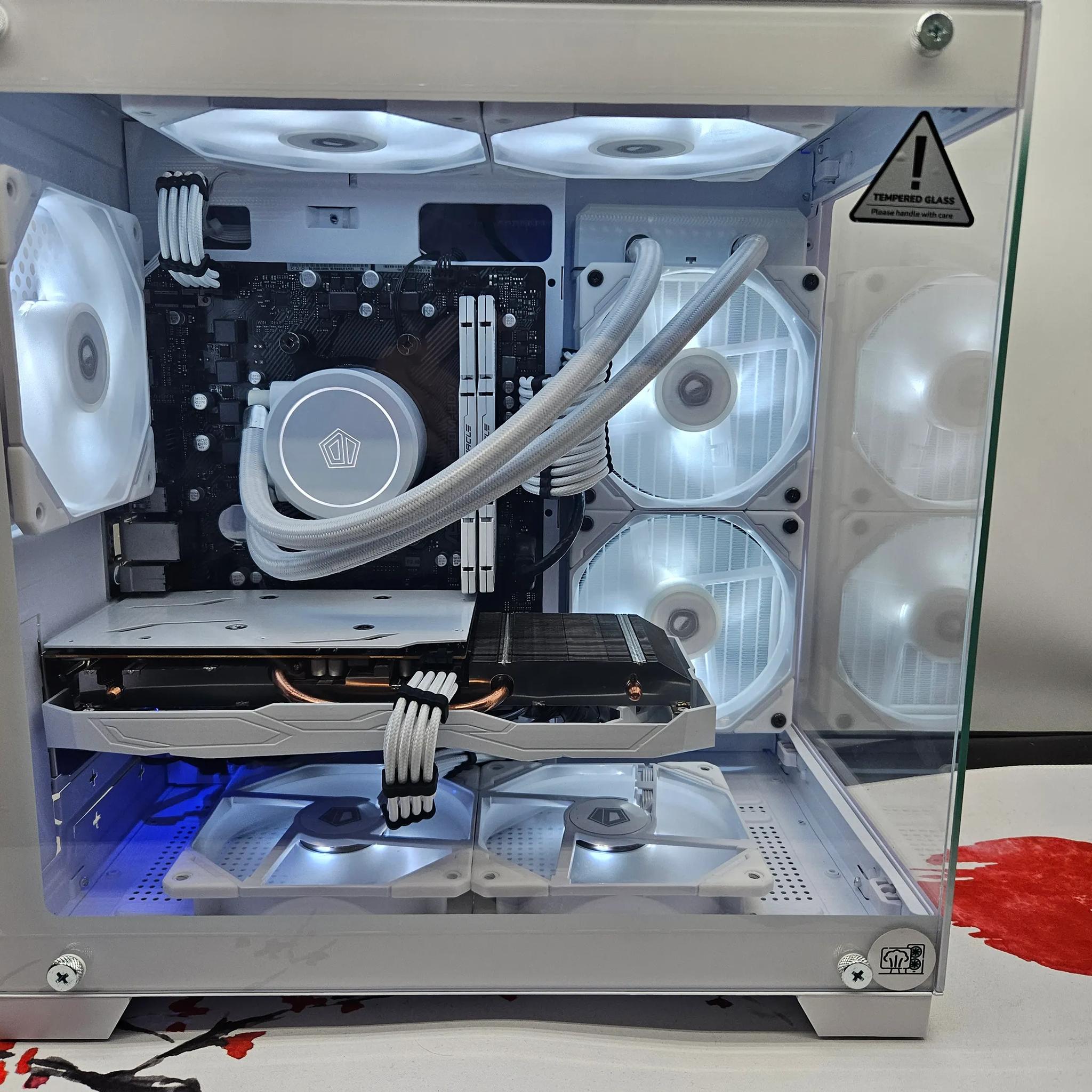 Arctic Beast Liquid cooled RIG Ryzen 7 5700G/ 32GB RAM/ 2TB SSD/ AMD RX6600