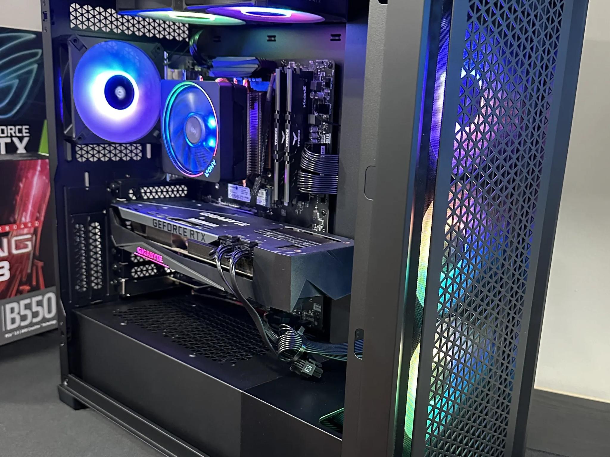 RTX 3070 Ti - Ryzen 9 3900x - 64 Gb RAM - 1 TB M.2 SSD - Custom Gaming PC