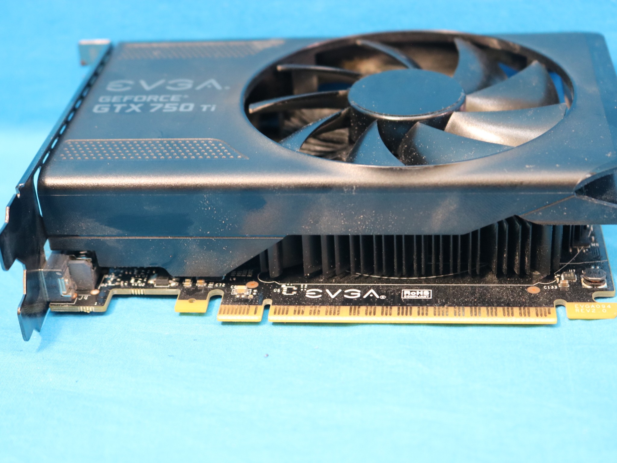 EVGA GeForce GTX 750 Ti 2GB GDDR5 PCIe 3.0 x16 Desktop GPU - 4212331008