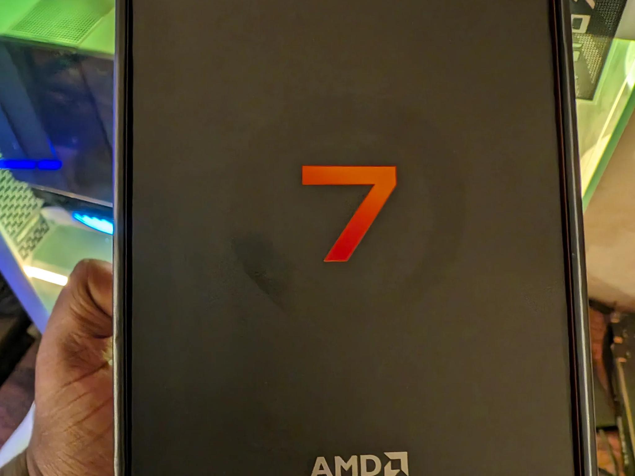 Ryzen 7 7800X3D and 32 GBs of DDR5 5200 - READ DESCRIPTION -