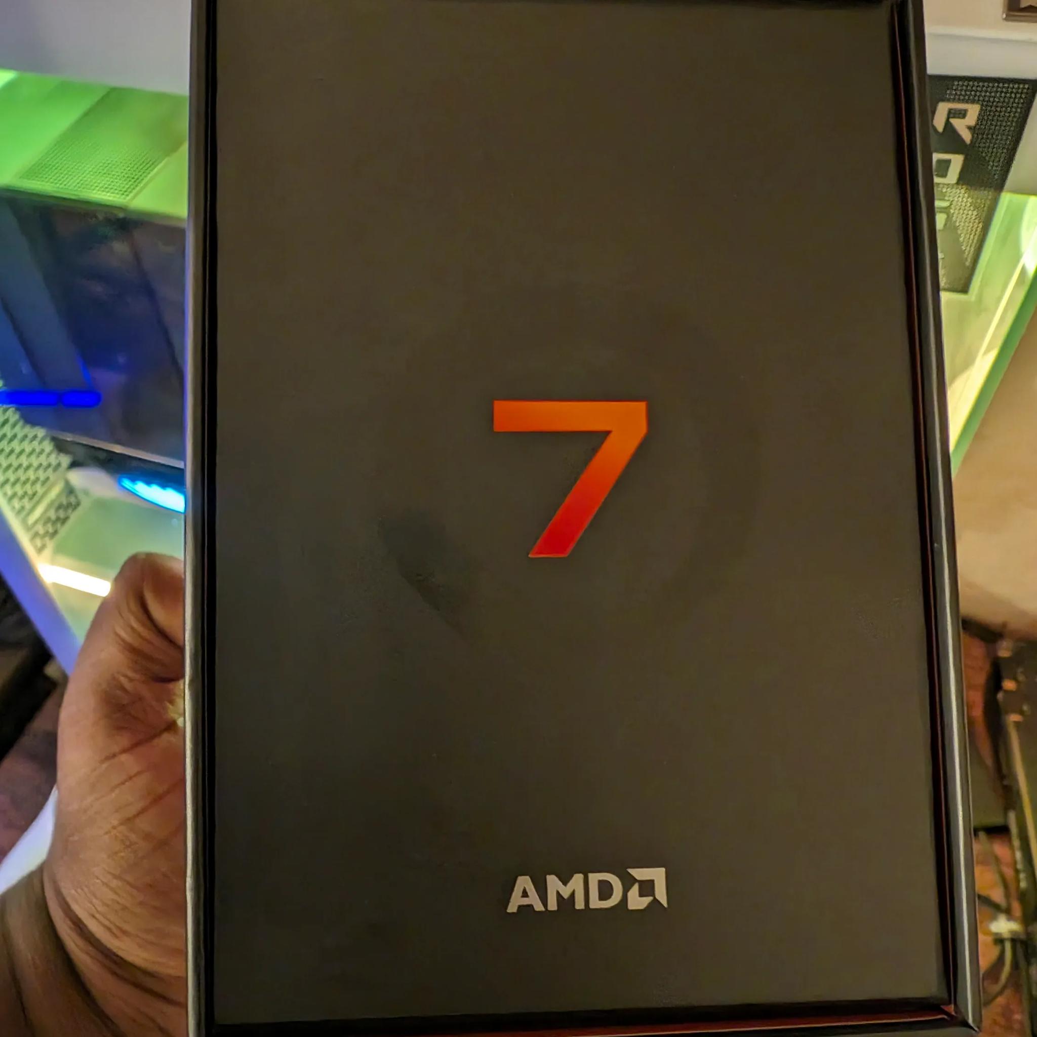 Ryzen 7 7800X3D and 32 GBs of DDR5 5200 - READ DESCRIPTION -