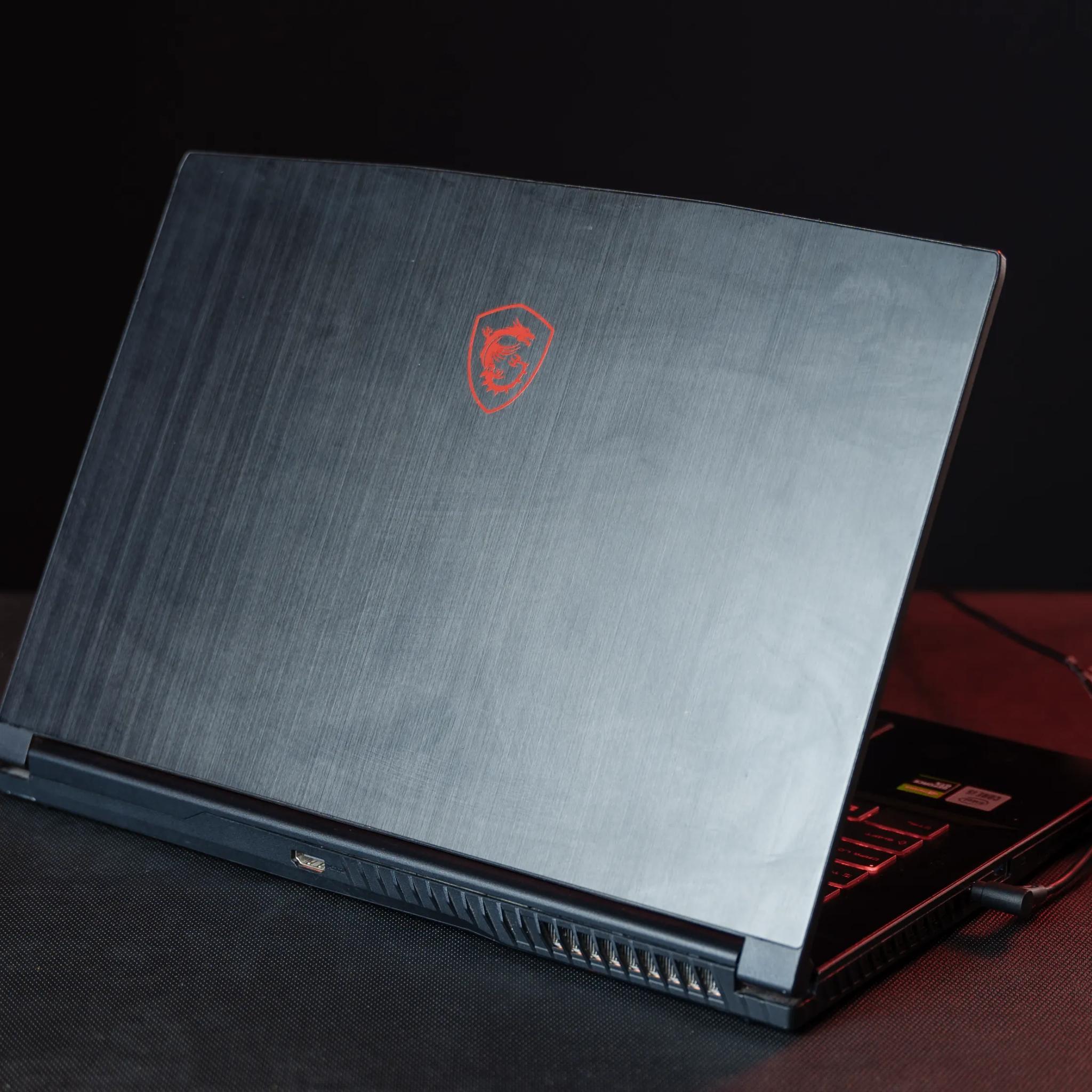 MSI GF63 Thin- GTX 1650- i5 10500H- 1TB M.2-16GB RAM 15.6"
