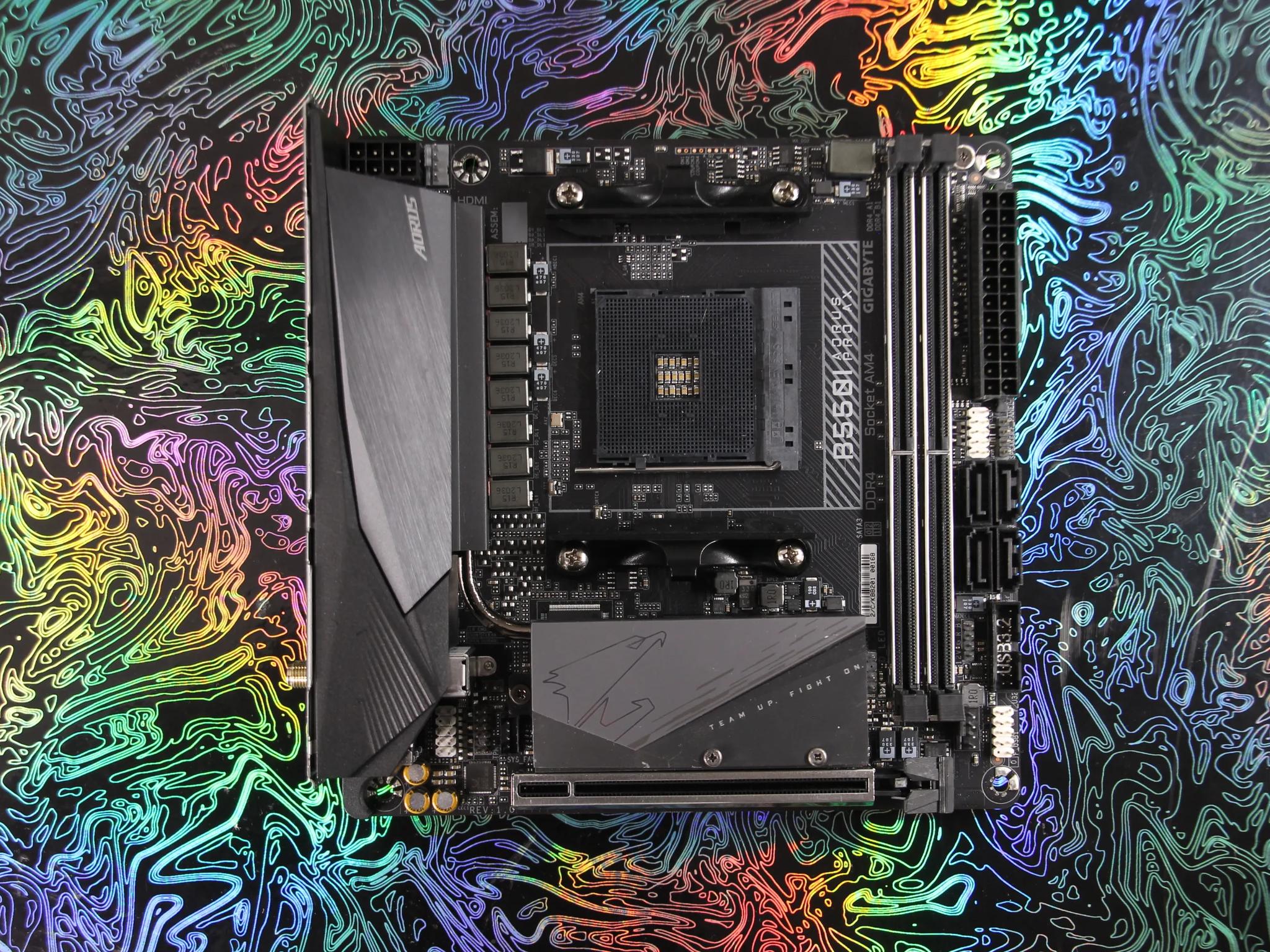 GIGABYTE B550i AORUS PRO AX ITX Motherboard