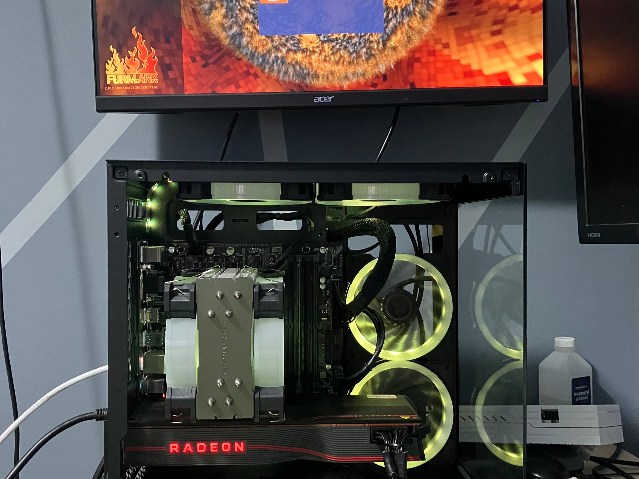 i7-9700 | RX 5700 XT | 16 GB Ram | 512 GM NVMe | 600W PSU | Win 11 Pro | RGB | Tempered Glass