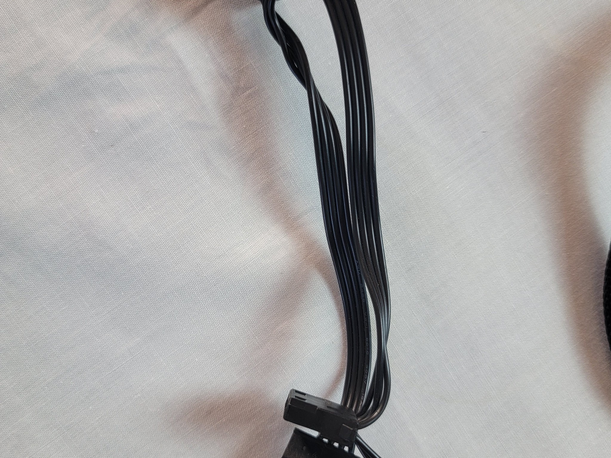 Aresgame AGS850 850W Gold Modular Power Supply (For Parts)