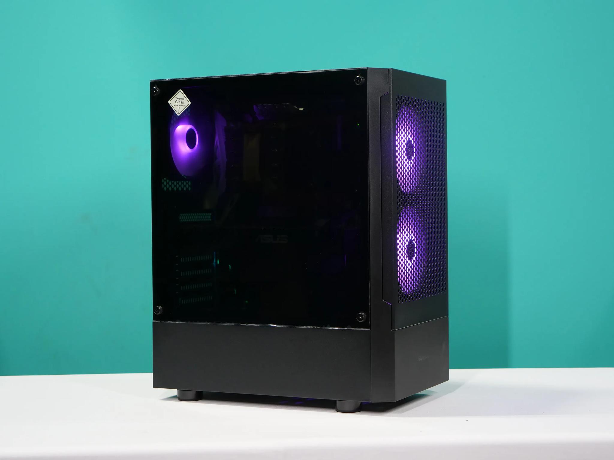 UCW Ready to Play "Kaby's Revenge" build. (i7-7700k + GTX 1080 +32gb) Free Ship!