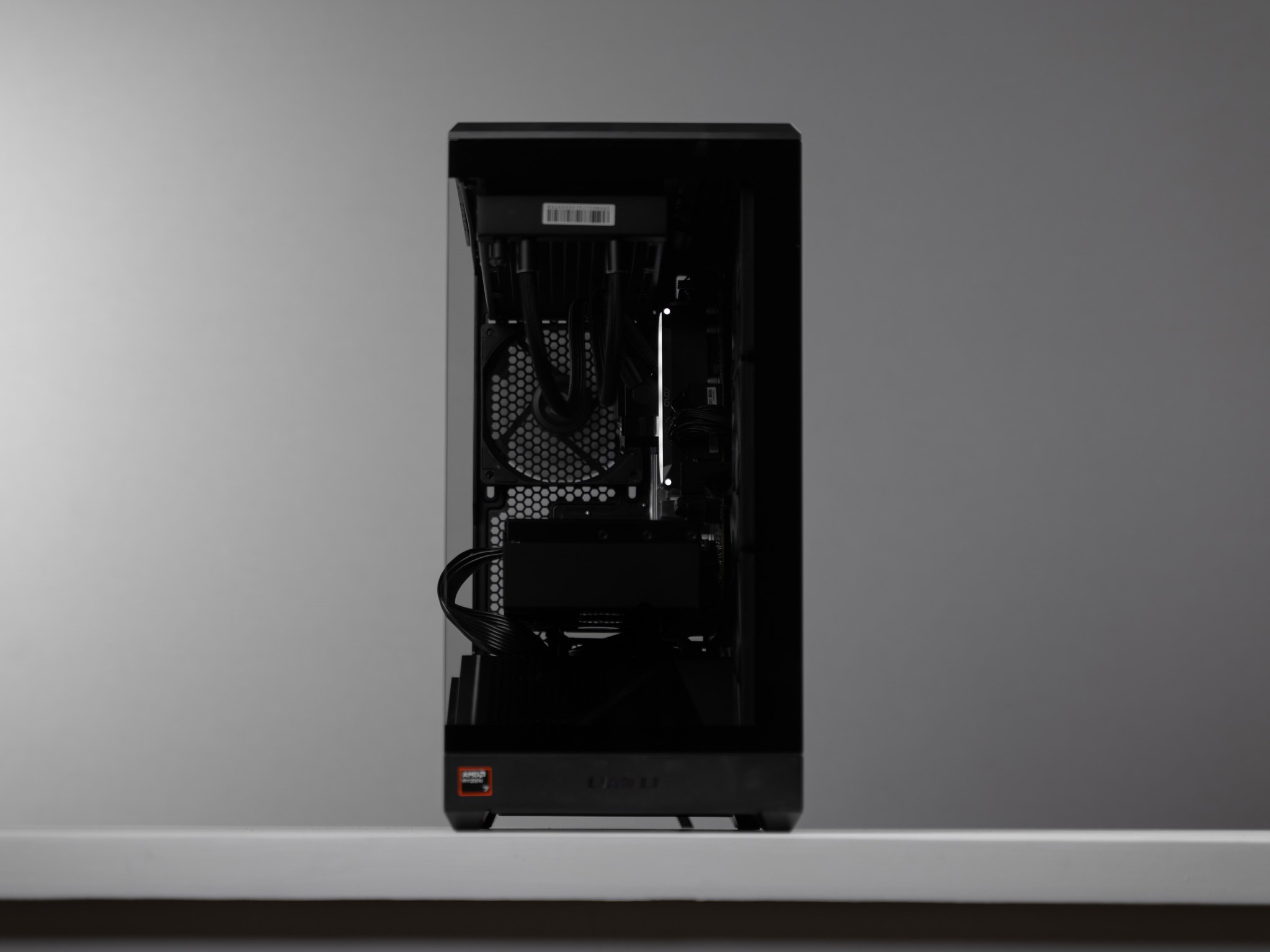 “Noirform” RTX 4080 Super Ryzen 7 9700X 32GB 1TB Windows 11 Workstation Gaming PC